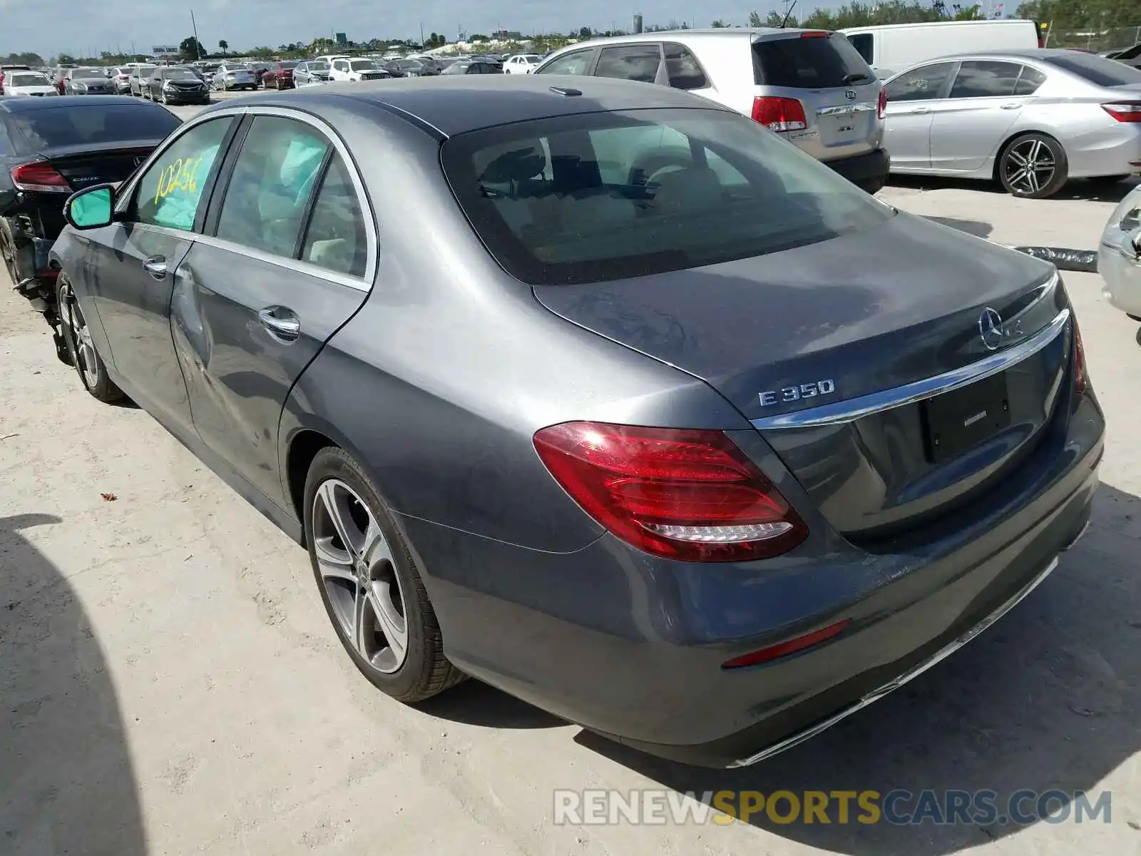 3 Photograph of a damaged car WDDZF8DBXLA701214 MERCEDES-BENZ E CLASS 2020