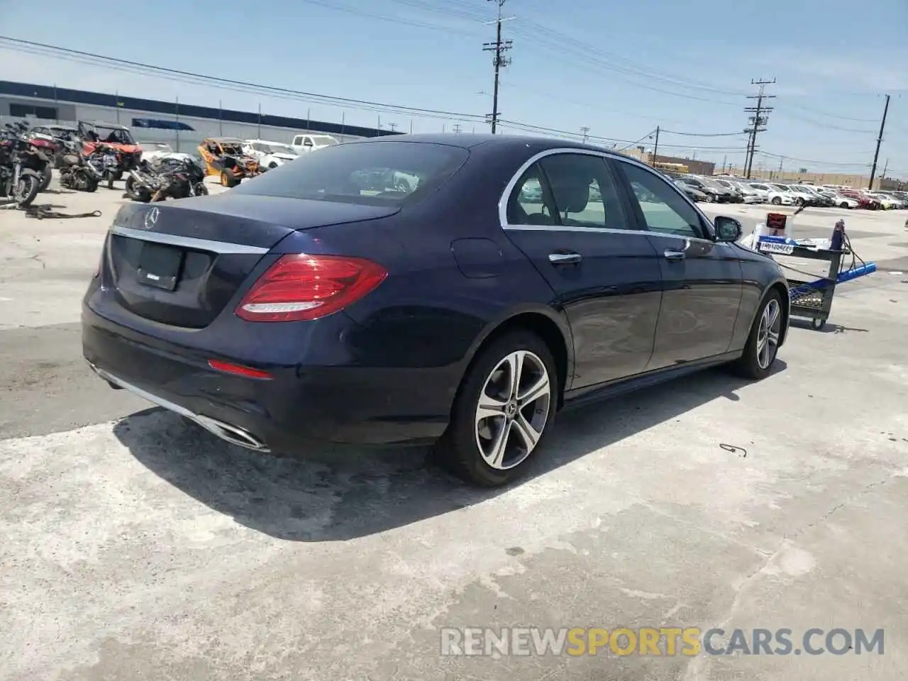 4 Photograph of a damaged car WDDZF8DBXLA753250 MERCEDES-BENZ E-CLASS 2020