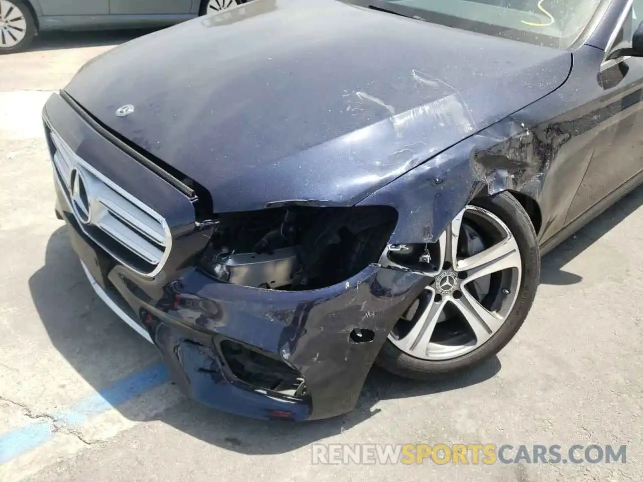 9 Photograph of a damaged car WDDZF8DBXLA753250 MERCEDES-BENZ E-CLASS 2020