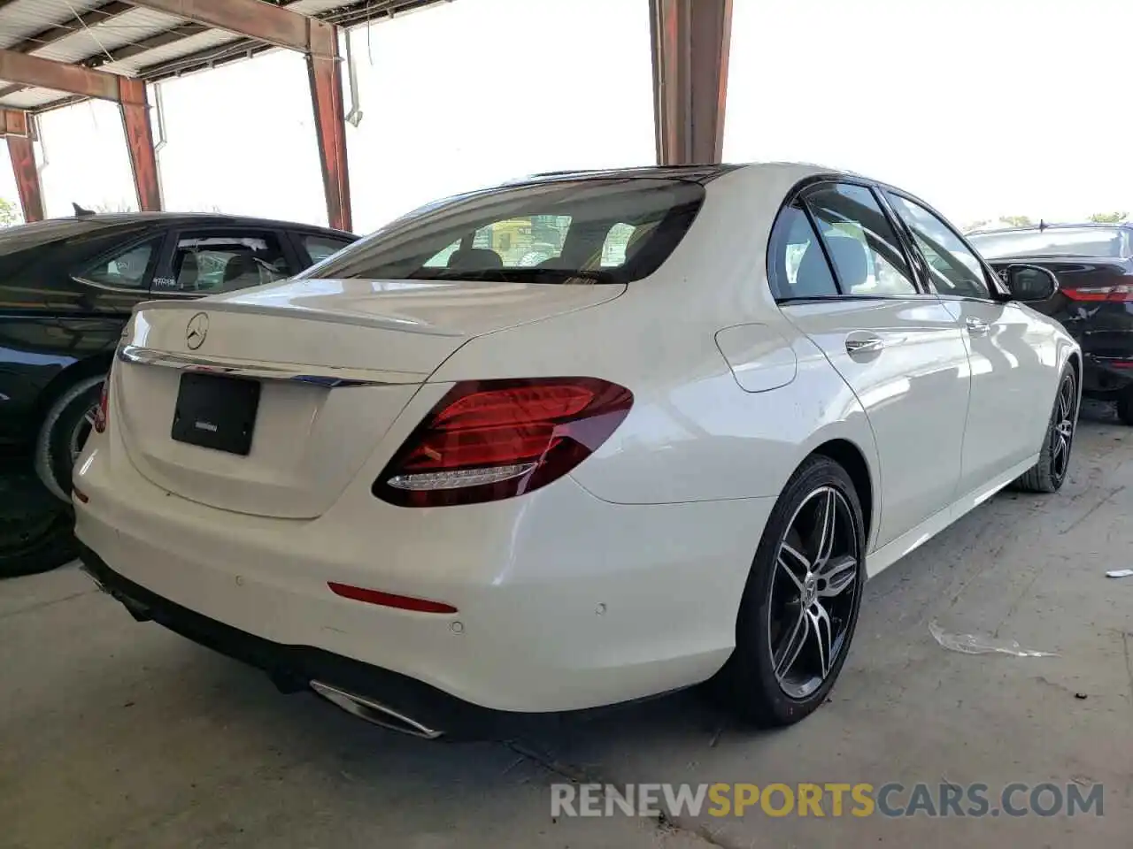 4 Photograph of a damaged car WDDZF8DBXLA755404 MERCEDES-BENZ E-CLASS 2020