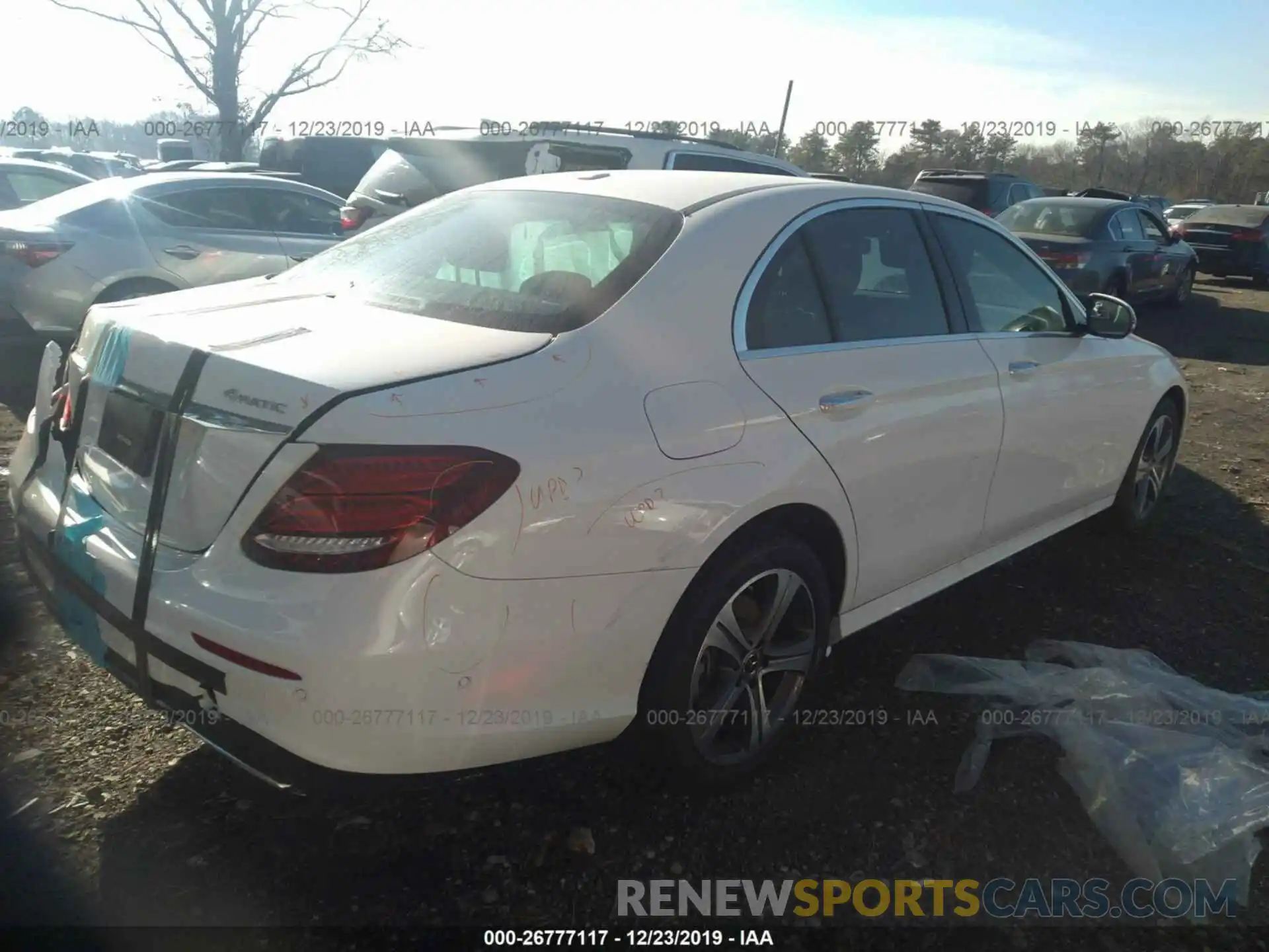 4 Photograph of a damaged car WDDZF8EB0LA721499 MERCEDES-BENZ E-CLASS 2020