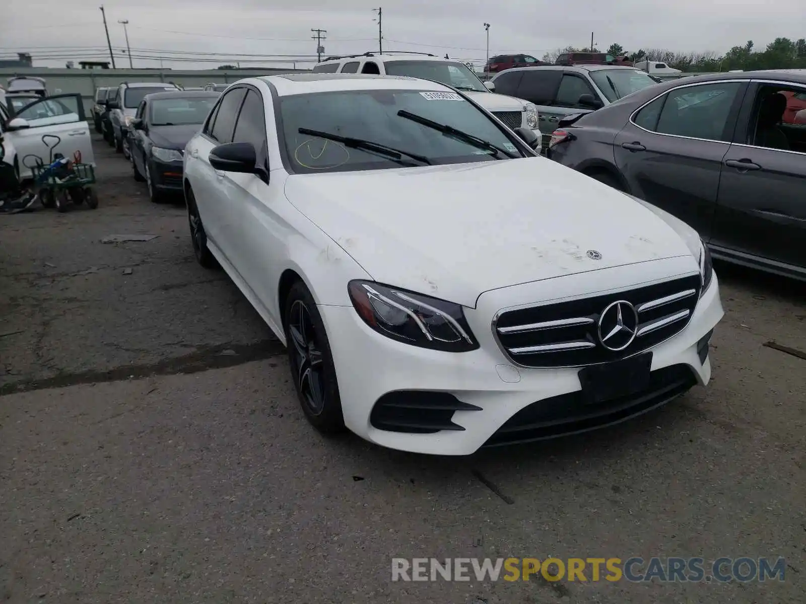 1 Photograph of a damaged car WDDZF8EB0LA745785 MERCEDES-BENZ E-CLASS 2020