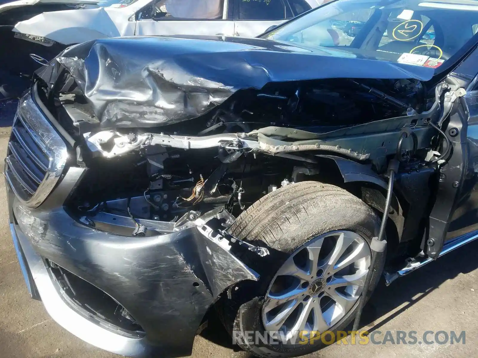 9 Photograph of a damaged car WDDZF8EB1LA704100 MERCEDES-BENZ E CLASS 2020