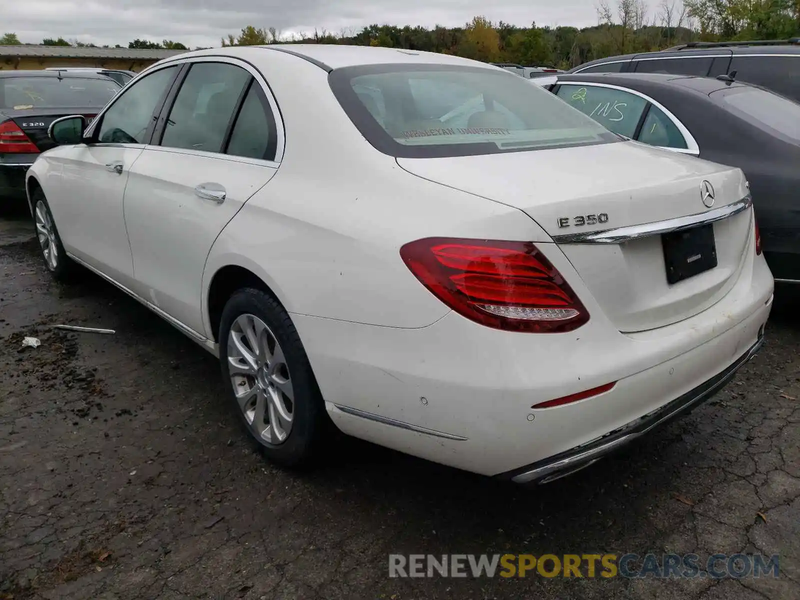 3 Photograph of a damaged car WDDZF8EB1LA734343 MERCEDES-BENZ E-CLASS 2020