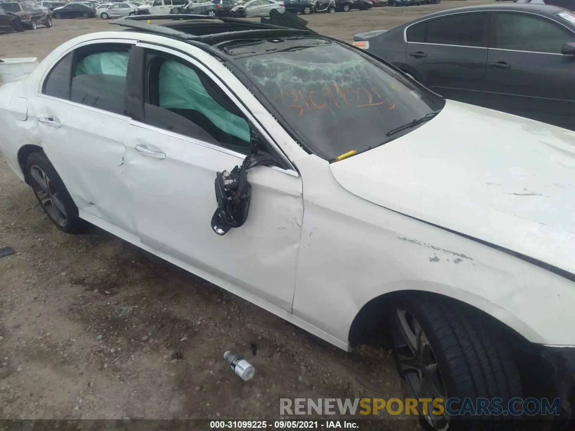 6 Photograph of a damaged car WDDZF8EB1LA747710 MERCEDES-BENZ E-CLASS 2020