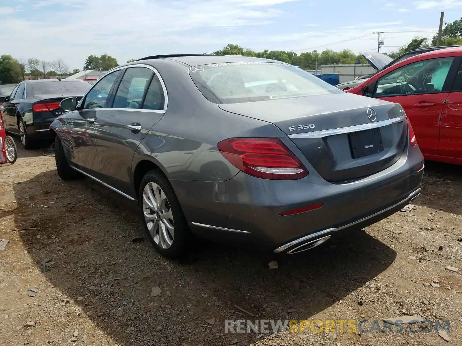 3 Photograph of a damaged car WDDZF8EB2LA700962 MERCEDES-BENZ E CLASS 2020