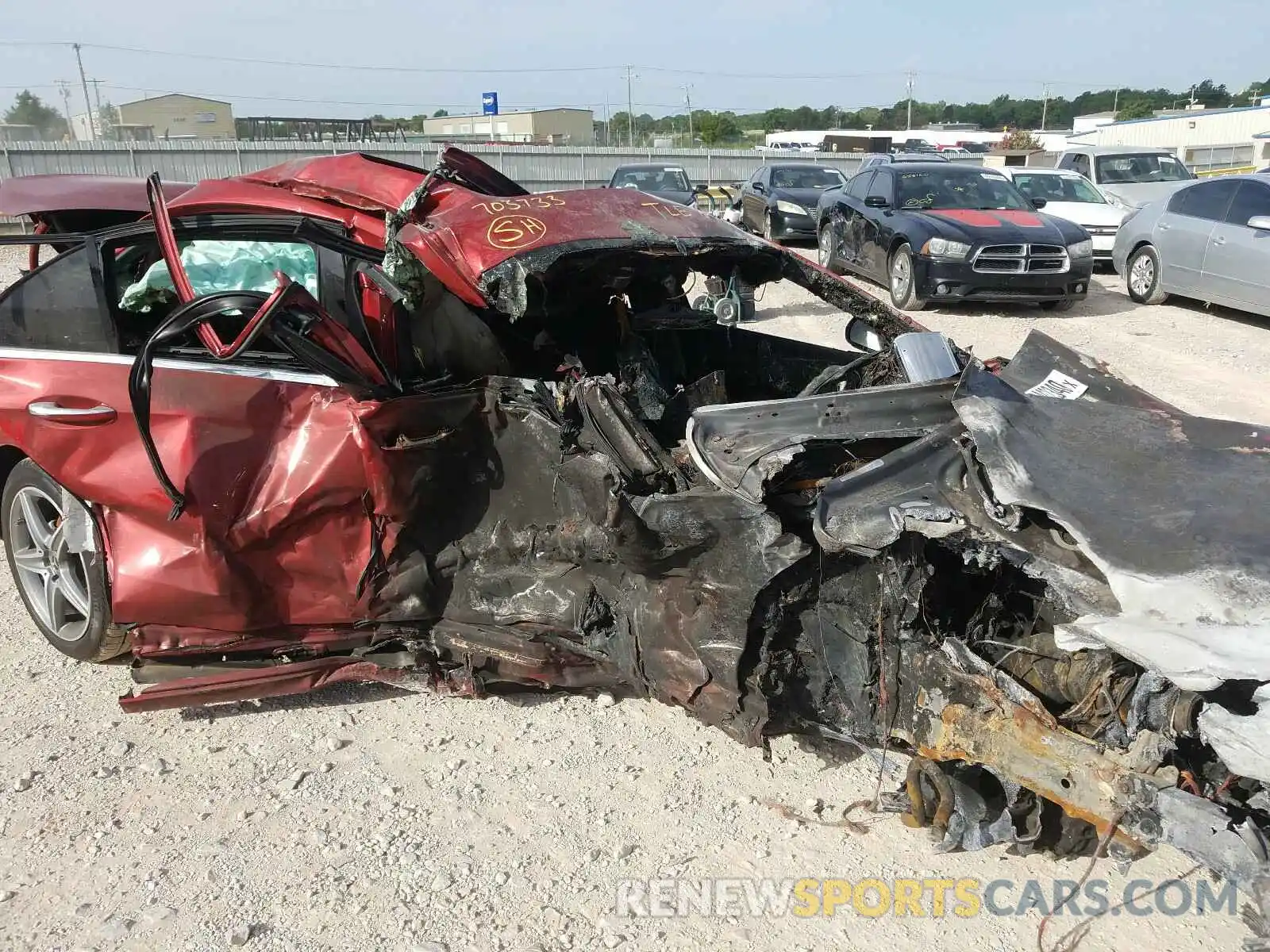 9 Photograph of a damaged car WDDZF8EB2LA703733 MERCEDES-BENZ E CLASS 2020