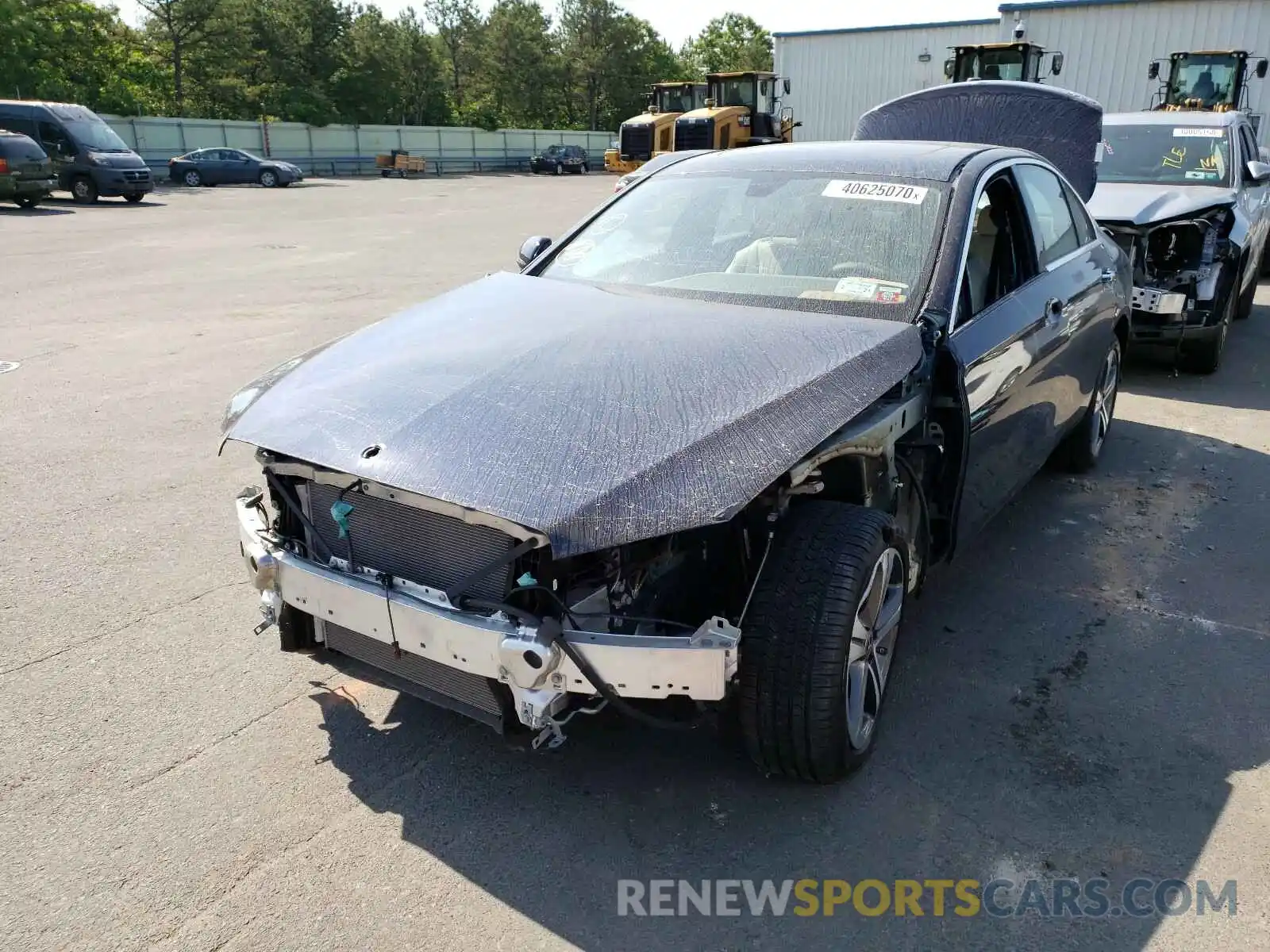 2 Photograph of a damaged car WDDZF8EB2LA708141 MERCEDES-BENZ E CLASS 2020