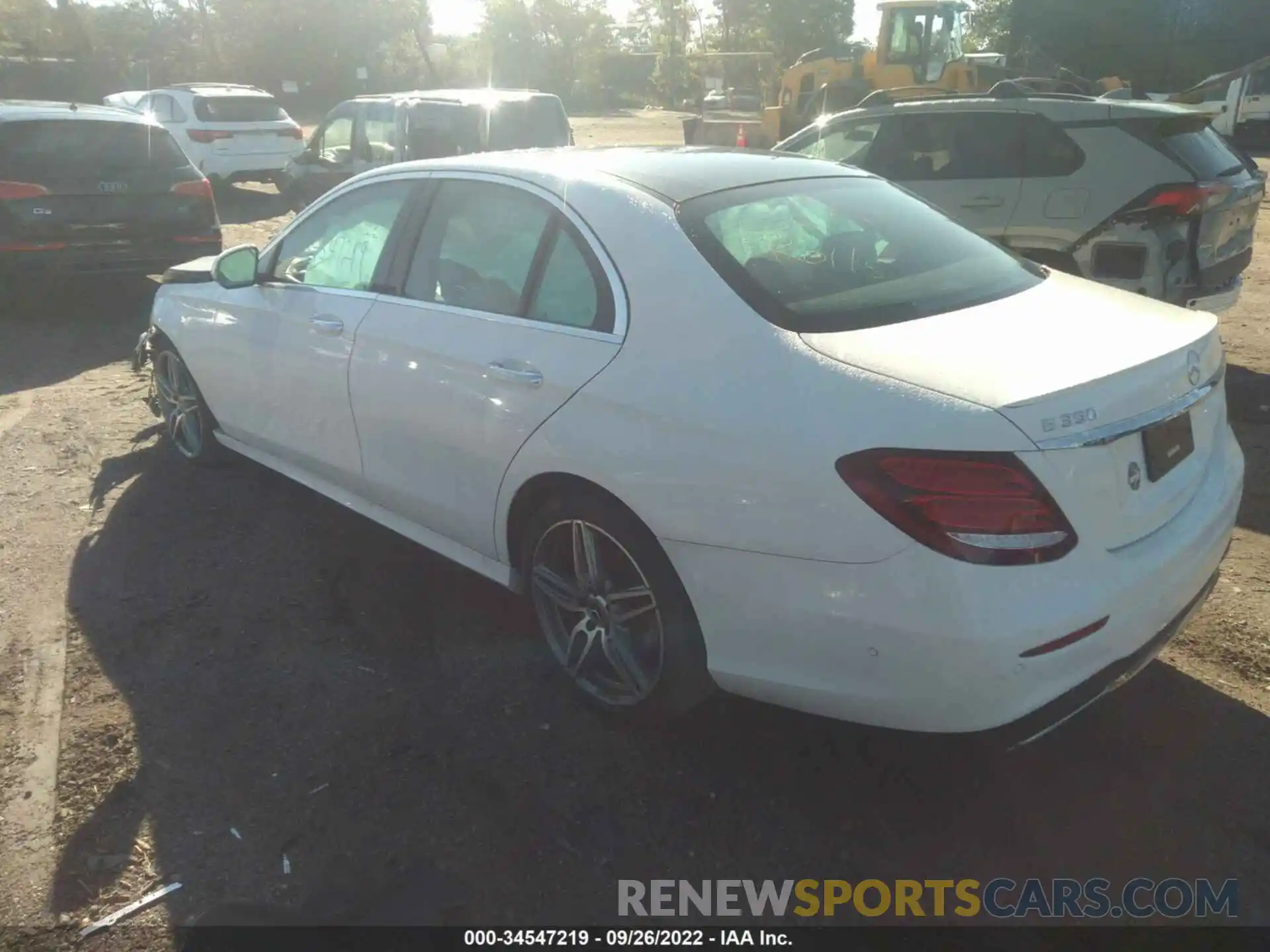 3 Photograph of a damaged car WDDZF8EB2LA741141 MERCEDES-BENZ E-CLASS 2020