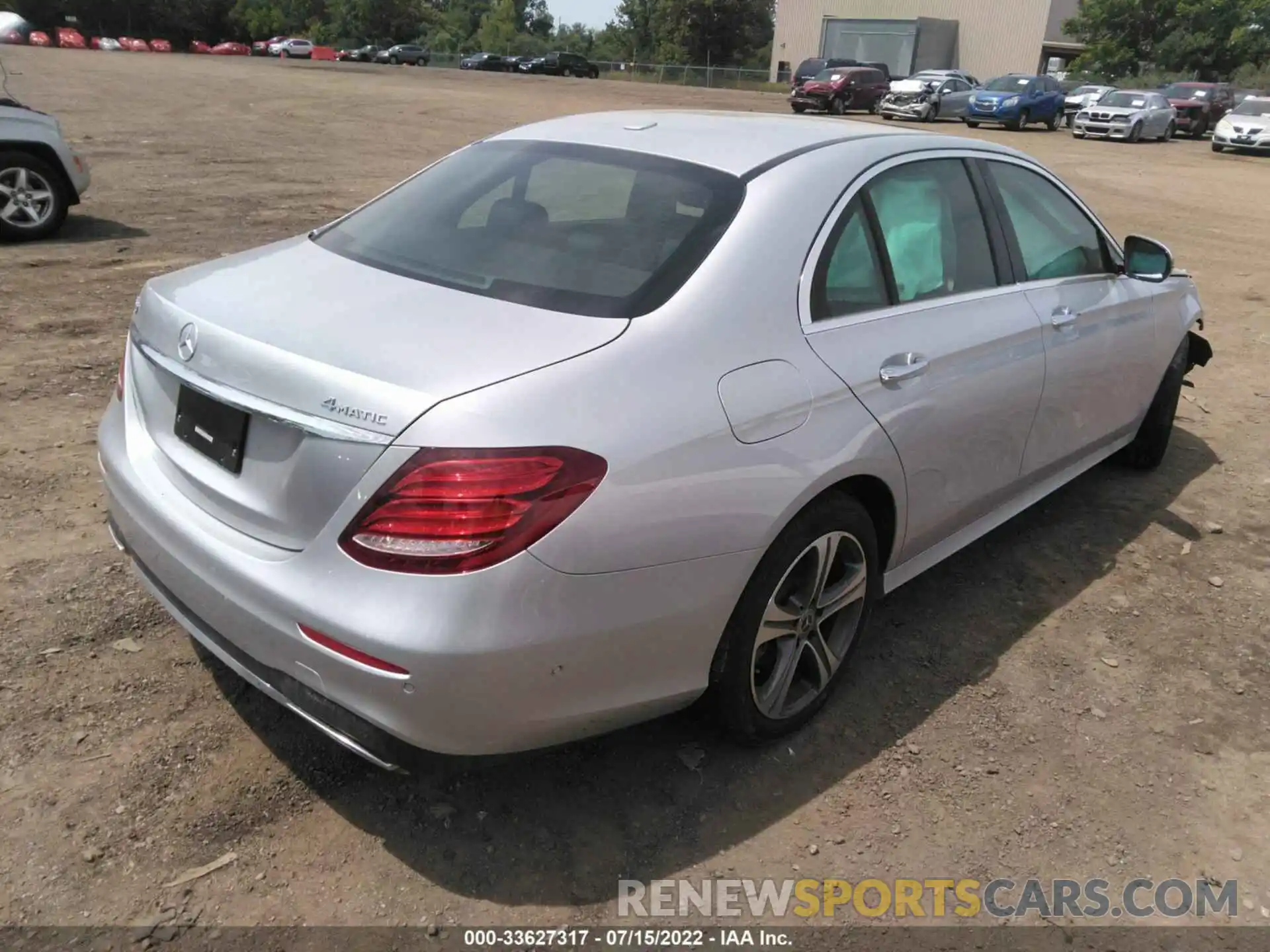 4 Фотография поврежденного автомобиля WDDZF8EB2LA742032 MERCEDES-BENZ E-CLASS 2020