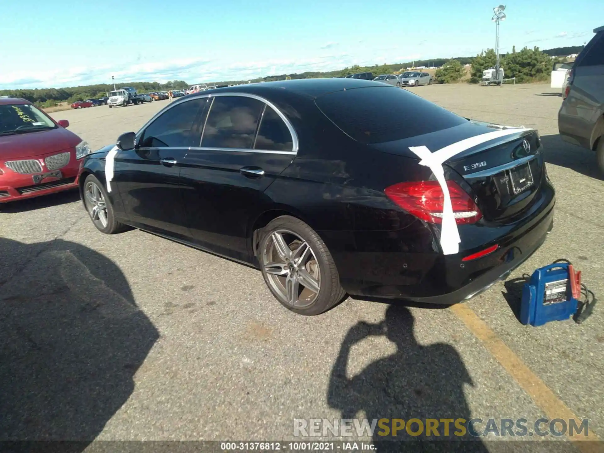 3 Photograph of a damaged car WDDZF8EB3LA718192 MERCEDES-BENZ E-CLASS 2020