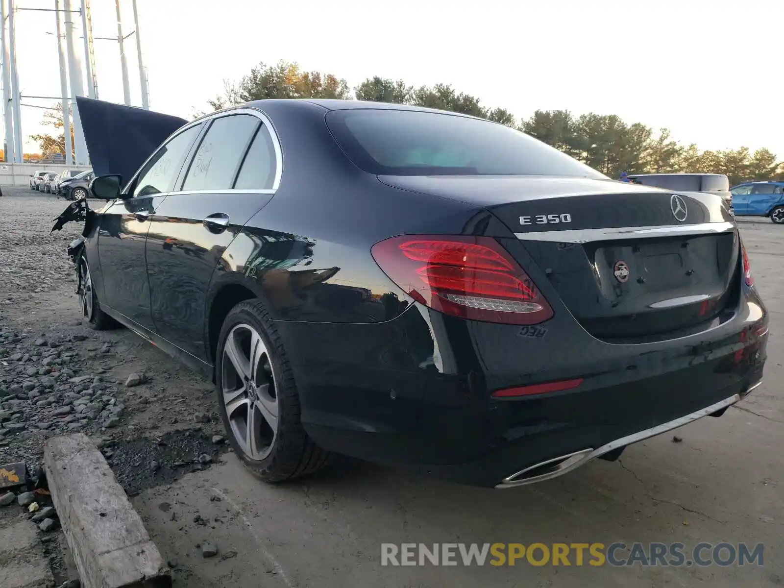 3 Photograph of a damaged car WDDZF8EB3LA722193 MERCEDES-BENZ E-CLASS 2020