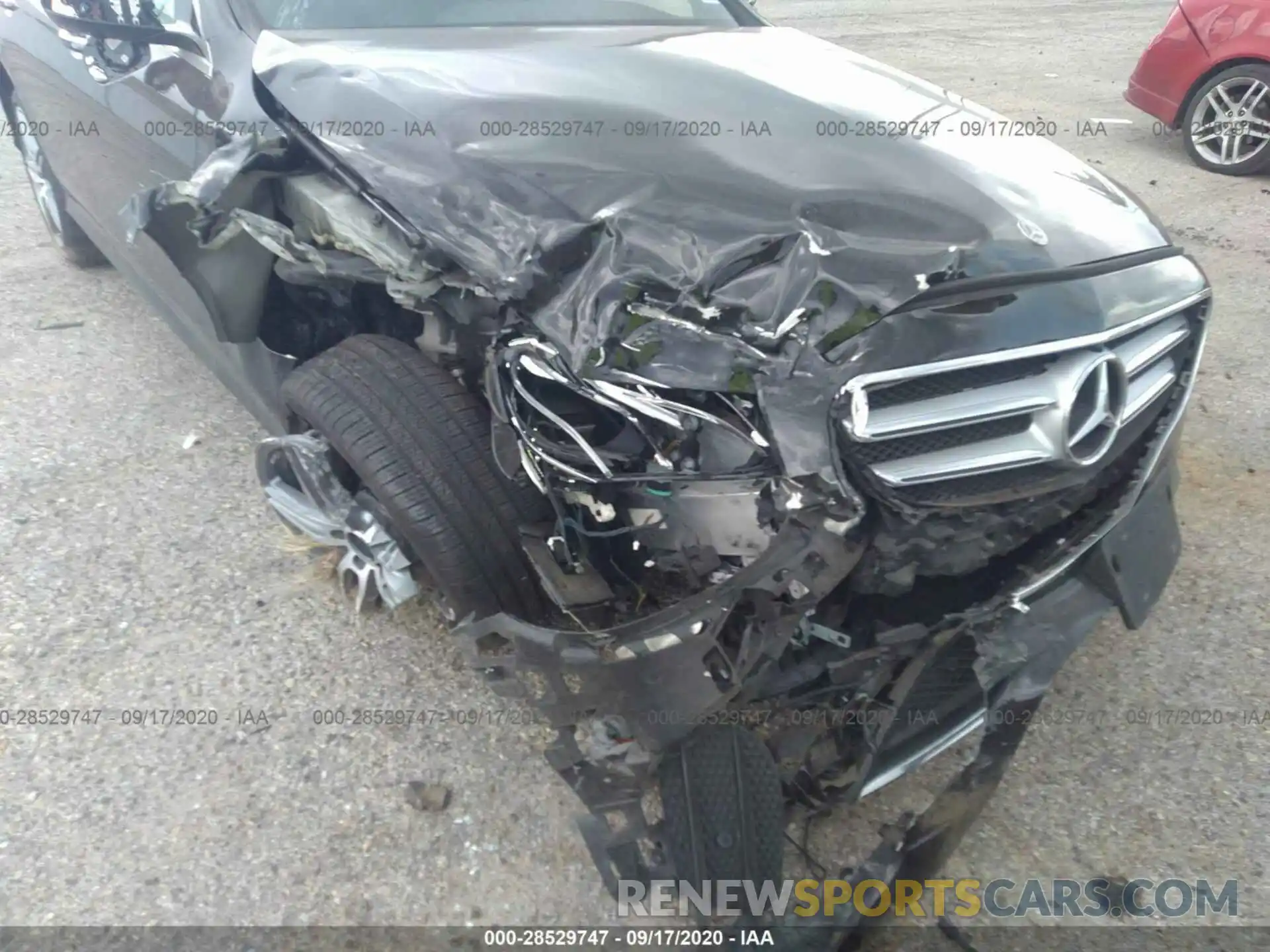 6 Photograph of a damaged car WDDZF8EB3LA727667 MERCEDES-BENZ E-CLASS 2020