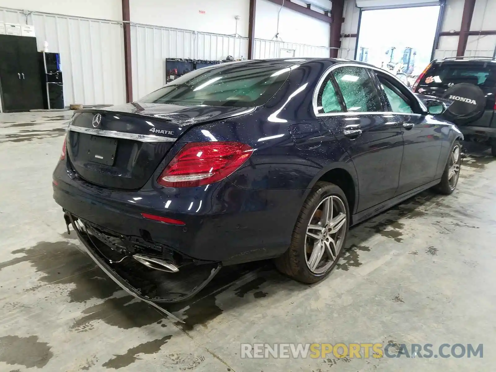 4 Photograph of a damaged car WDDZF8EB3LA728026 MERCEDES-BENZ E CLASS 2020