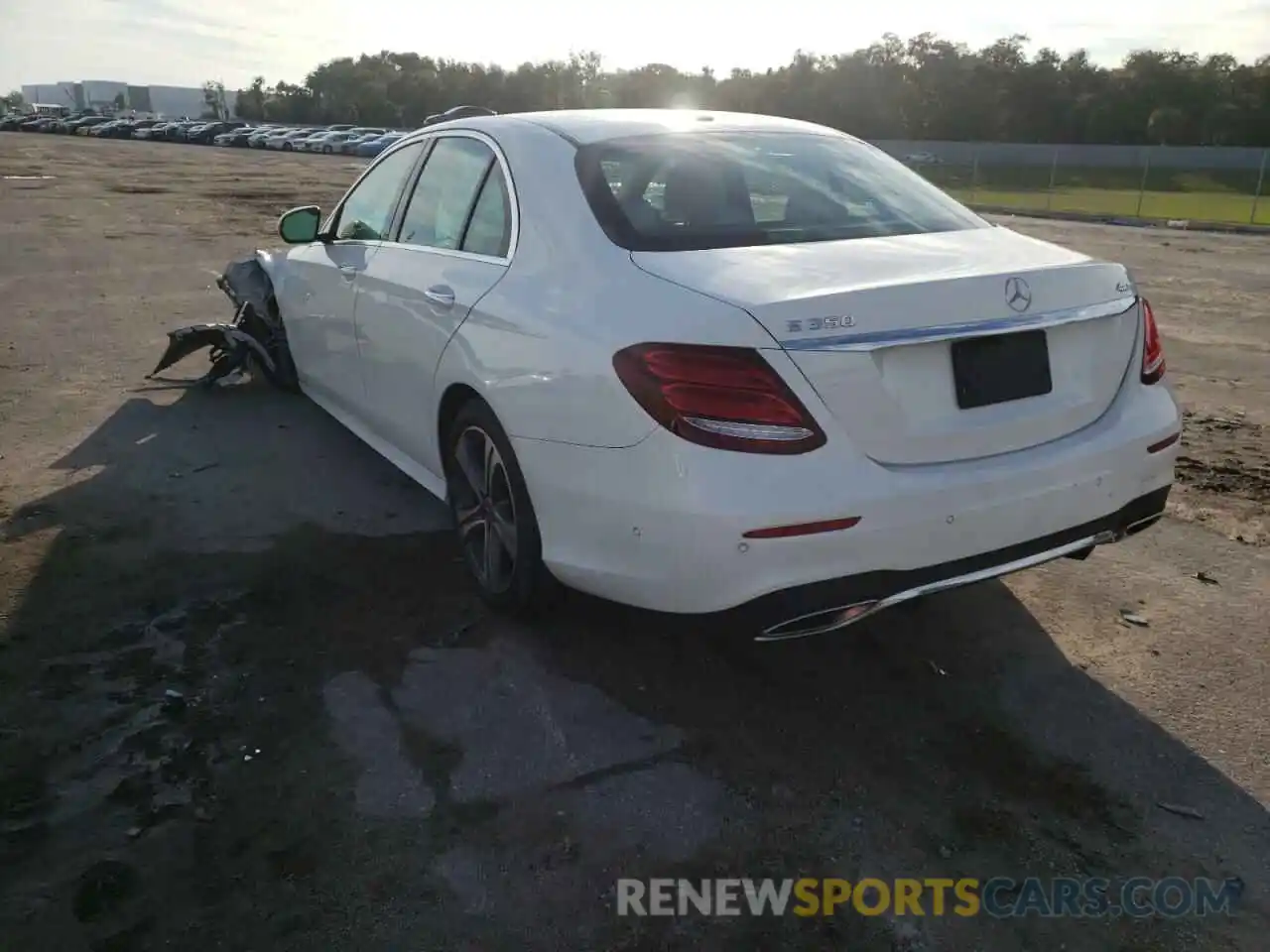 3 Photograph of a damaged car WDDZF8EB5LA704908 MERCEDES-BENZ E-CLASS 2020