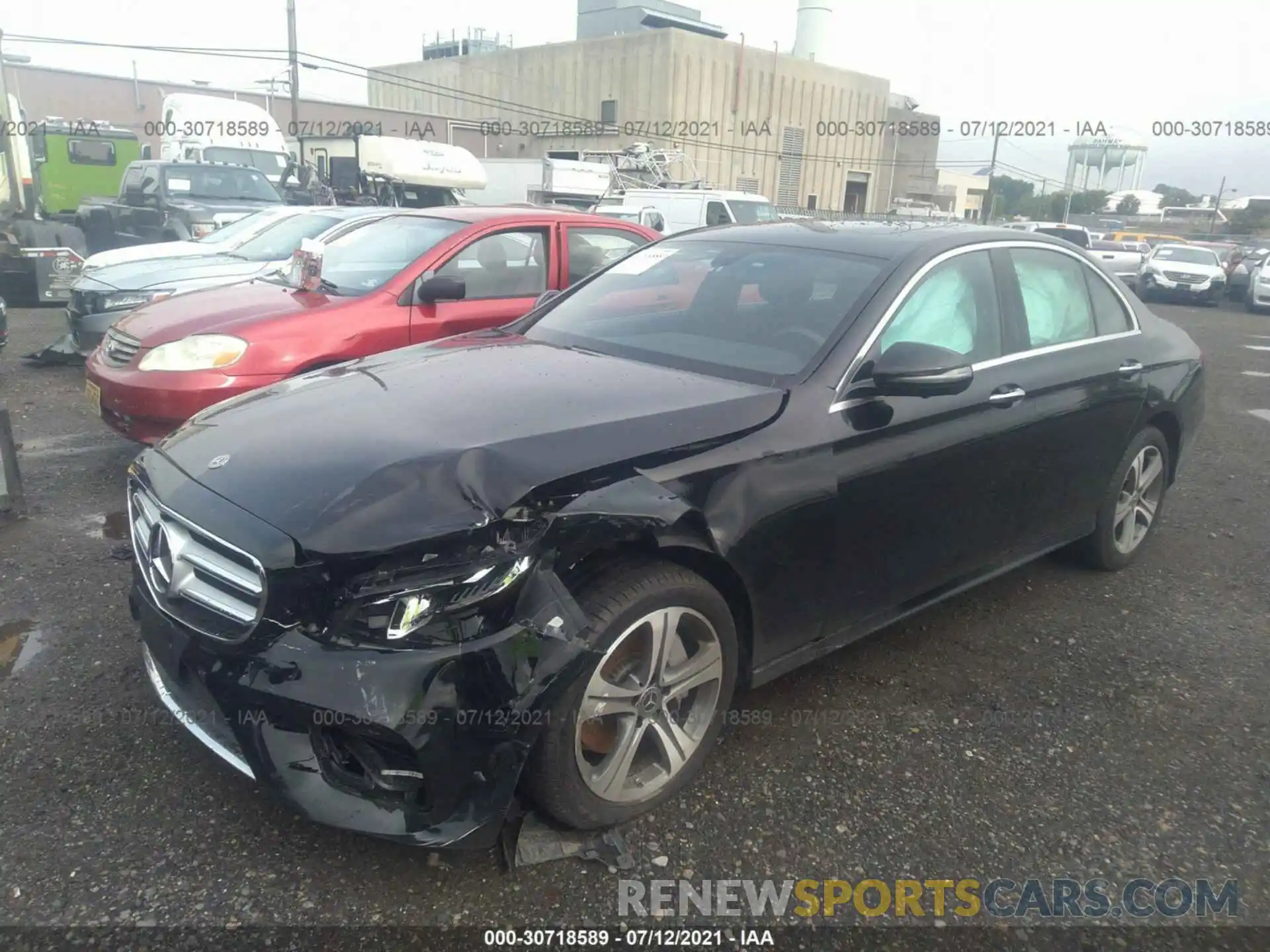 2 Photograph of a damaged car WDDZF8EB6LA703184 MERCEDES-BENZ E-CLASS 2020