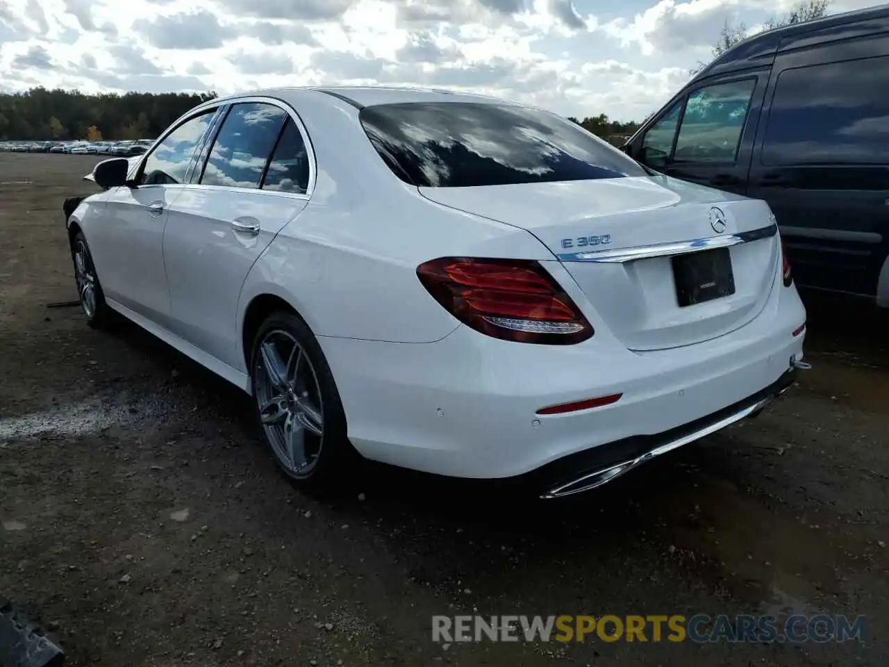 3 Photograph of a damaged car WDDZF8EB6LA711754 MERCEDES-BENZ E-CLASS 2020