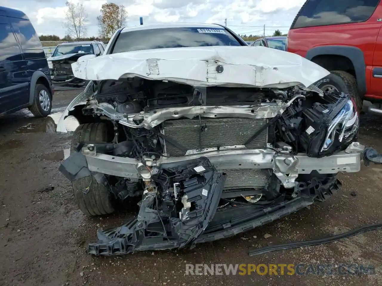 9 Photograph of a damaged car WDDZF8EB6LA711754 MERCEDES-BENZ E-CLASS 2020