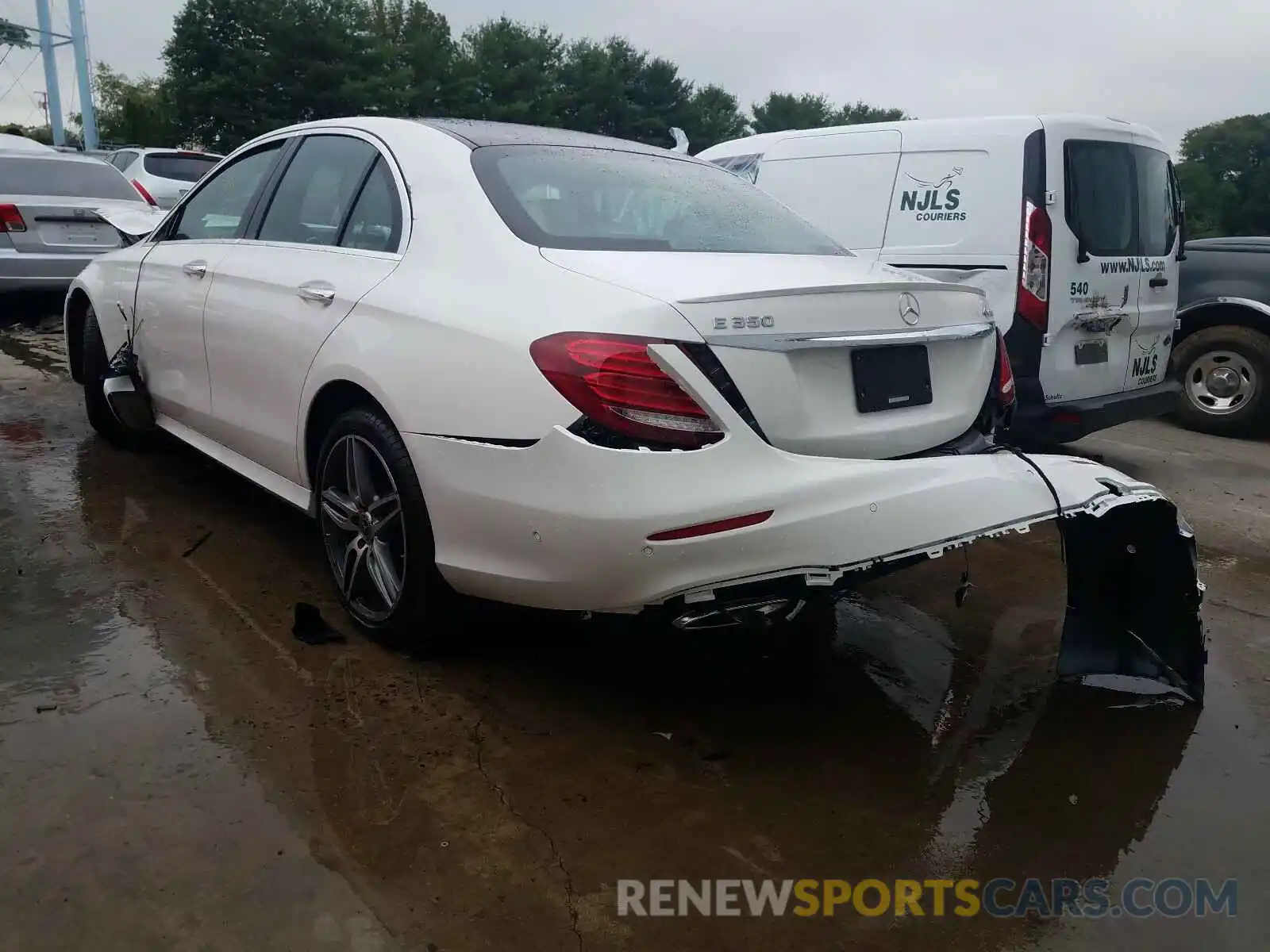 3 Photograph of a damaged car WDDZF8EB6LA719871 MERCEDES-BENZ E CLASS 2020