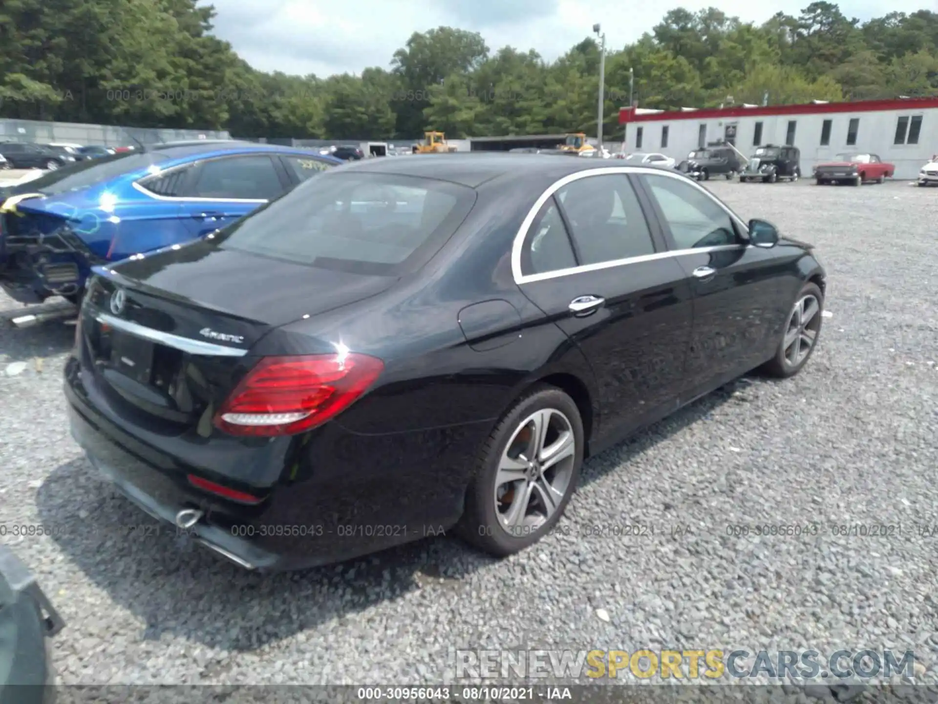 4 Photograph of a damaged car WDDZF8EB6LA730448 MERCEDES-BENZ E-CLASS 2020