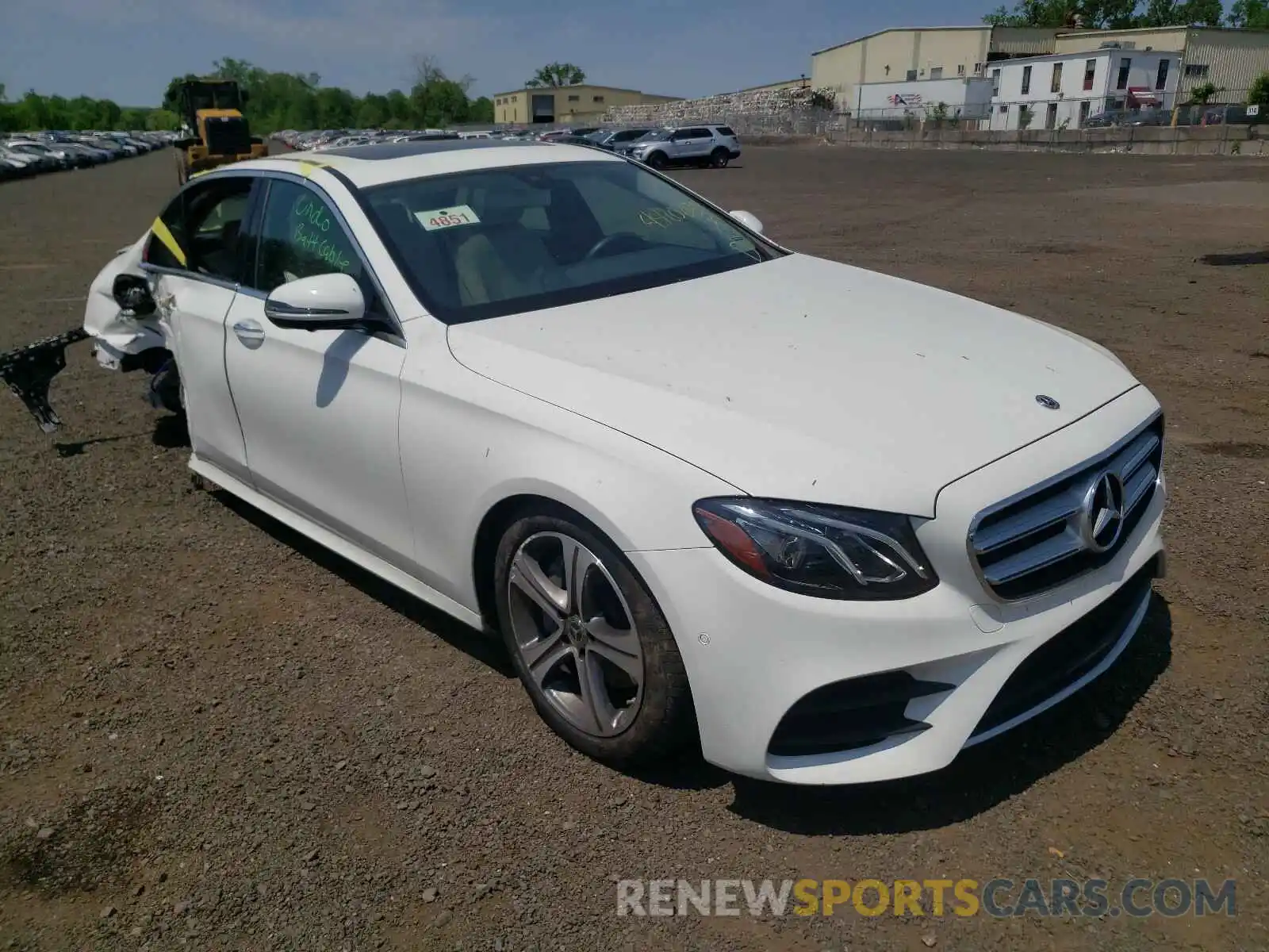 1 Photograph of a damaged car WDDZF8EB6LA749632 MERCEDES-BENZ E CLASS 2020