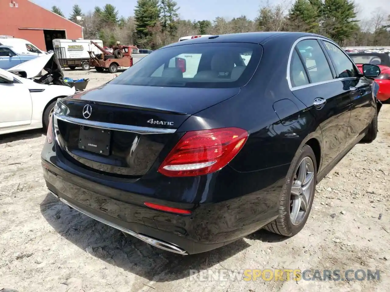 4 Photograph of a damaged car WDDZF8EB7LA707261 MERCEDES-BENZ E-CLASS 2020