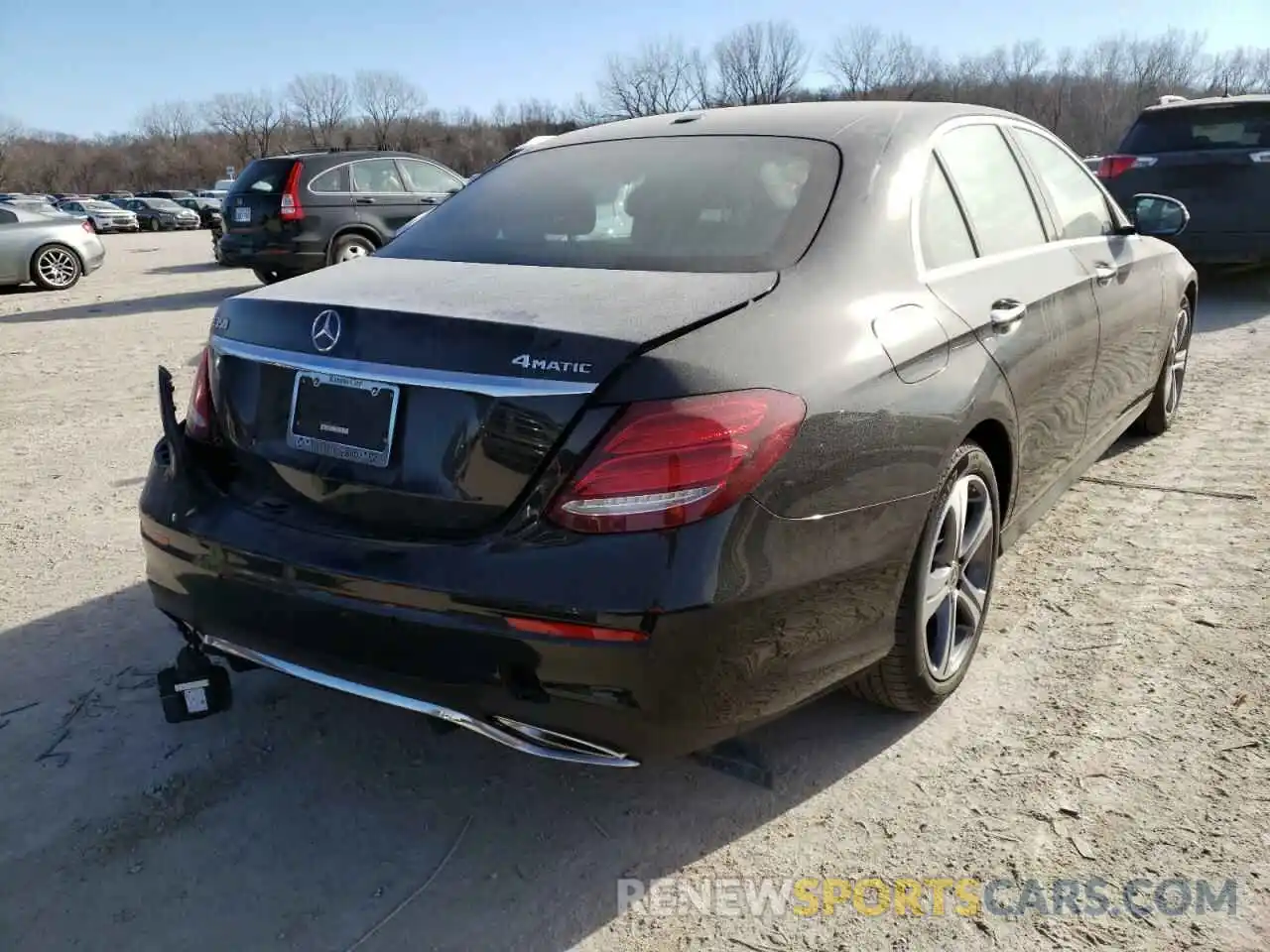 4 Photograph of a damaged car WDDZF8EB7LA707812 MERCEDES-BENZ E-CLASS 2020