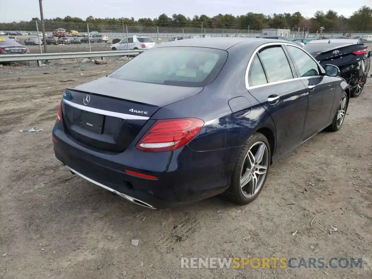 4 Photograph of a damaged car WDDZF8EB7LA711147 MERCEDES-BENZ E-CLASS 2020