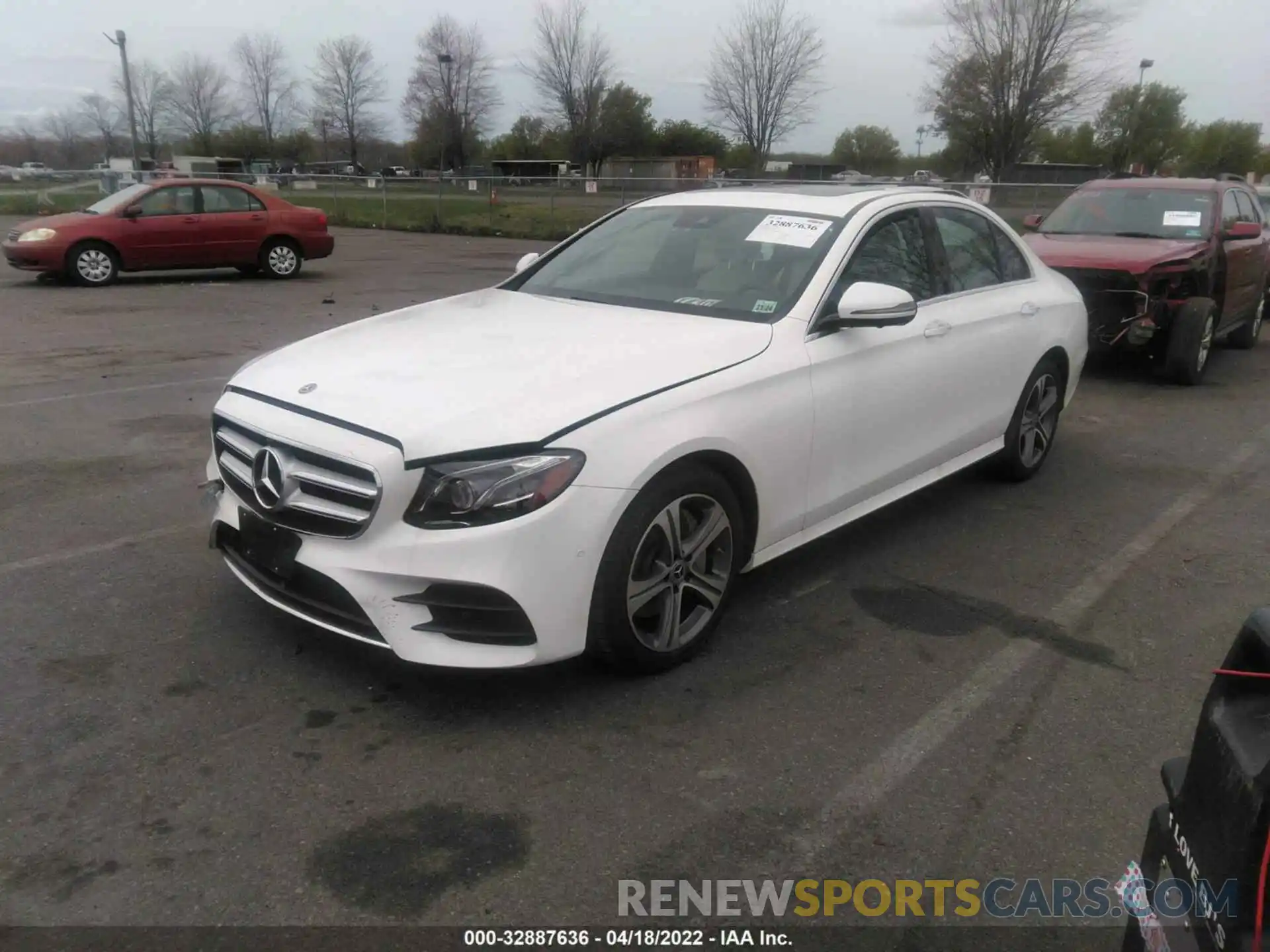 2 Photograph of a damaged car WDDZF8EB8LA748630 MERCEDES-BENZ E-CLASS 2020