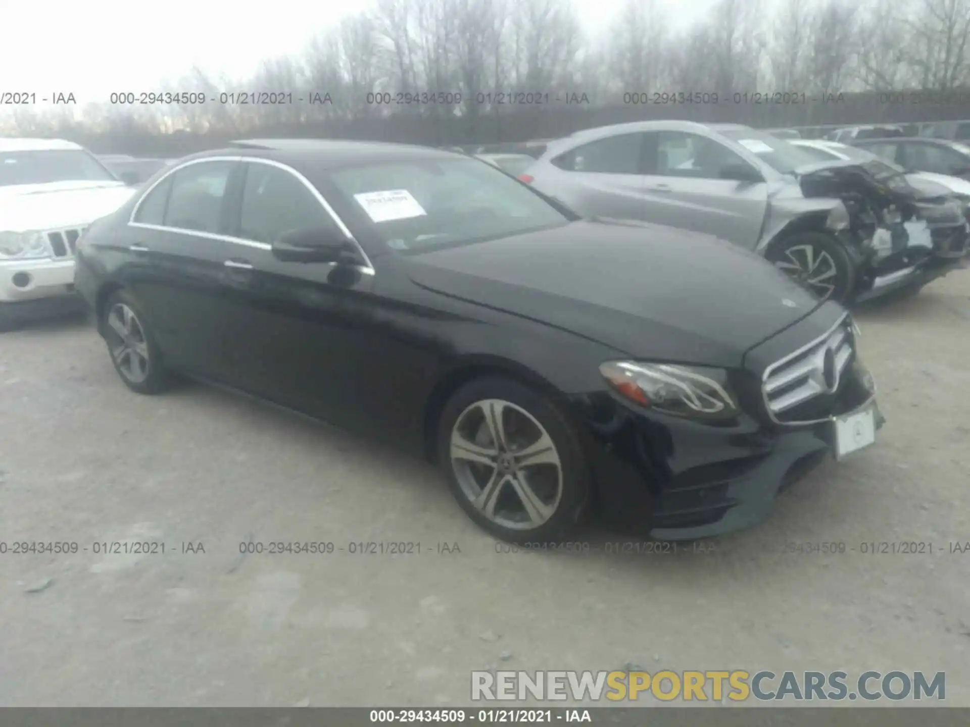 1 Photograph of a damaged car WDDZF8EB9LA713594 MERCEDES-BENZ E-CLASS 2020