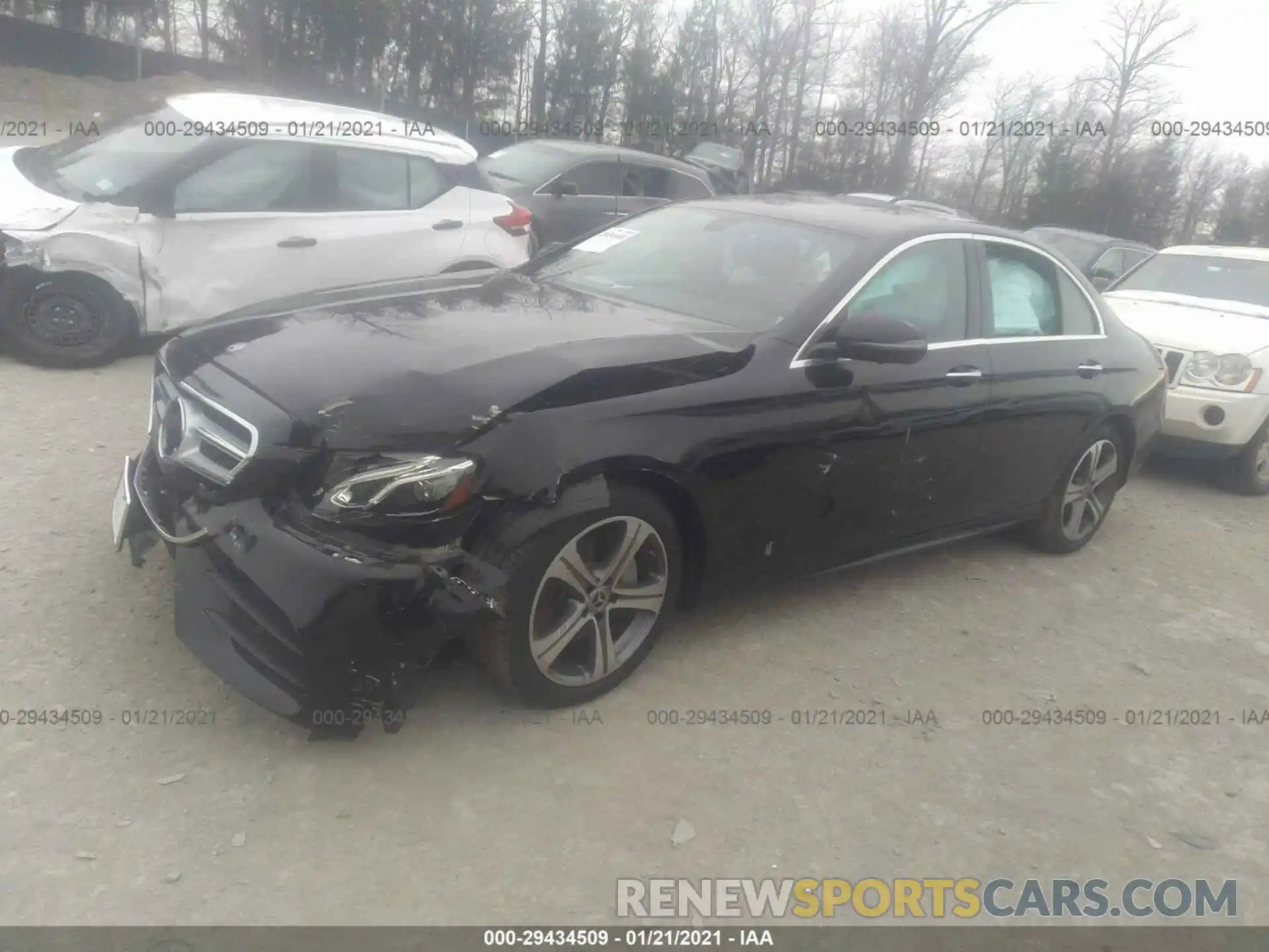 2 Photograph of a damaged car WDDZF8EB9LA713594 MERCEDES-BENZ E-CLASS 2020