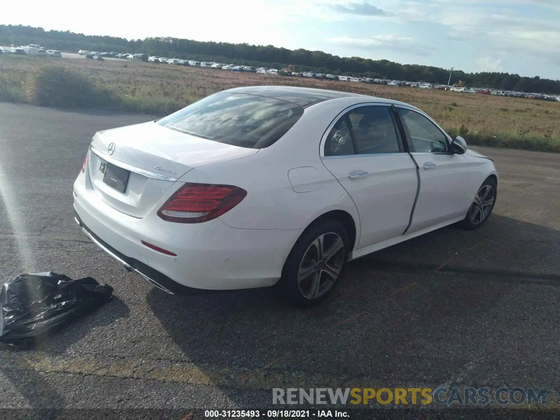 4 Photograph of a damaged car WDDZF8EB9LA716382 MERCEDES-BENZ E-CLASS 2020