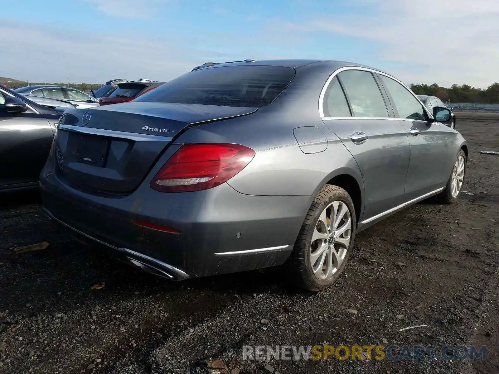 4 Photograph of a damaged car WDDZF8EB9LA753271 MERCEDES-BENZ E CLASS 2020