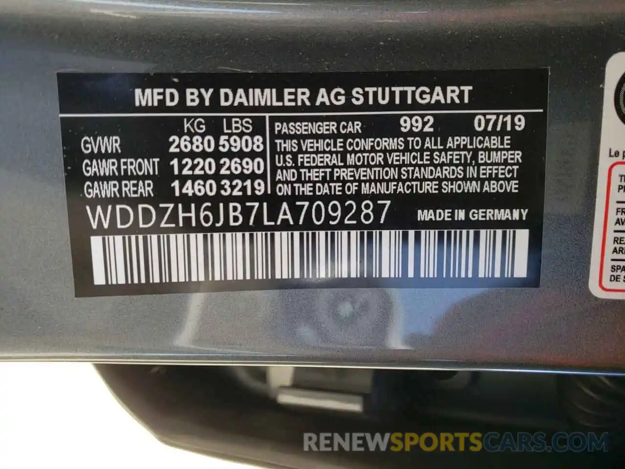 10 Photograph of a damaged car WDDZH6JB7LA709287 MERCEDES-BENZ E-CLASS 2020