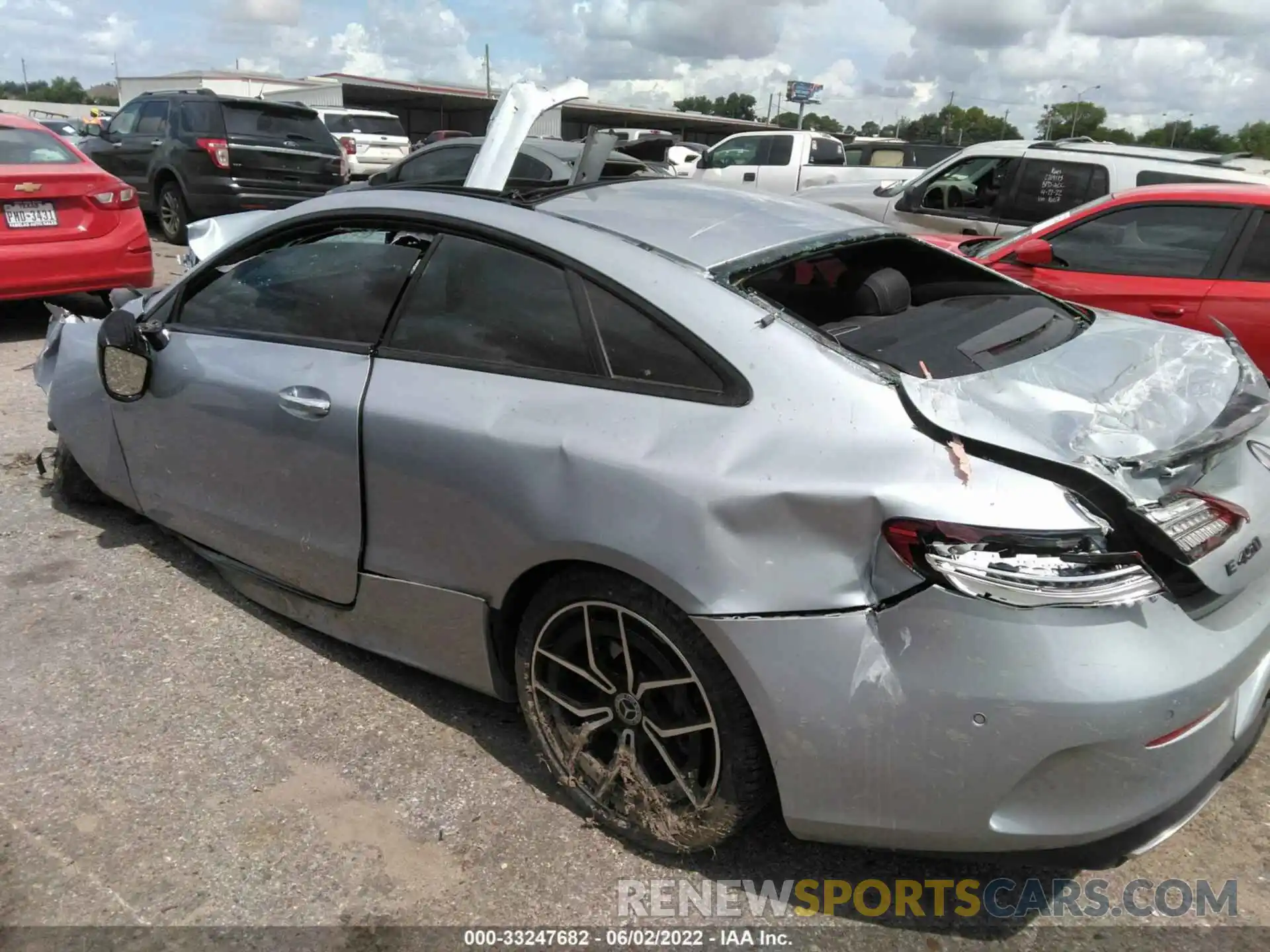 3 Photograph of a damaged car W1K1J5JB0MF149726 MERCEDES-BENZ E-CLASS 2021