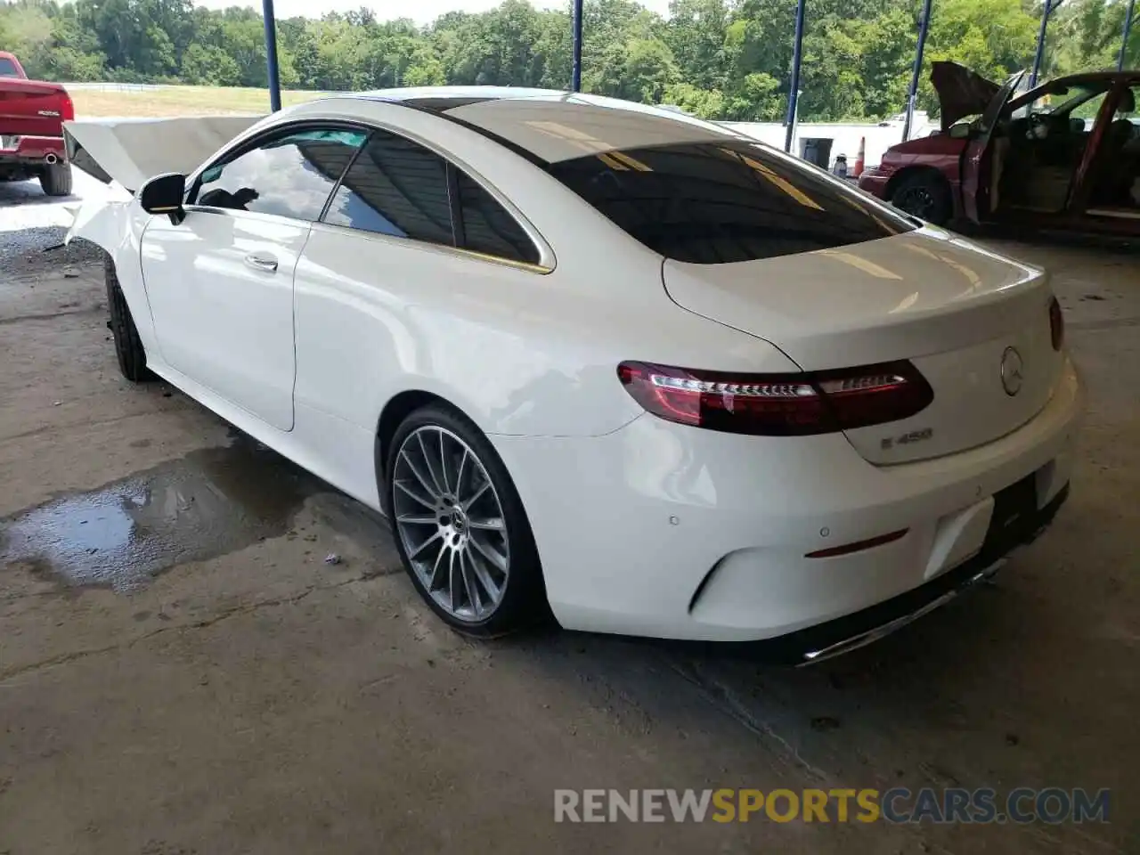 3 Photograph of a damaged car W1K1J5JB6MF164070 MERCEDES-BENZ E-CLASS 2021