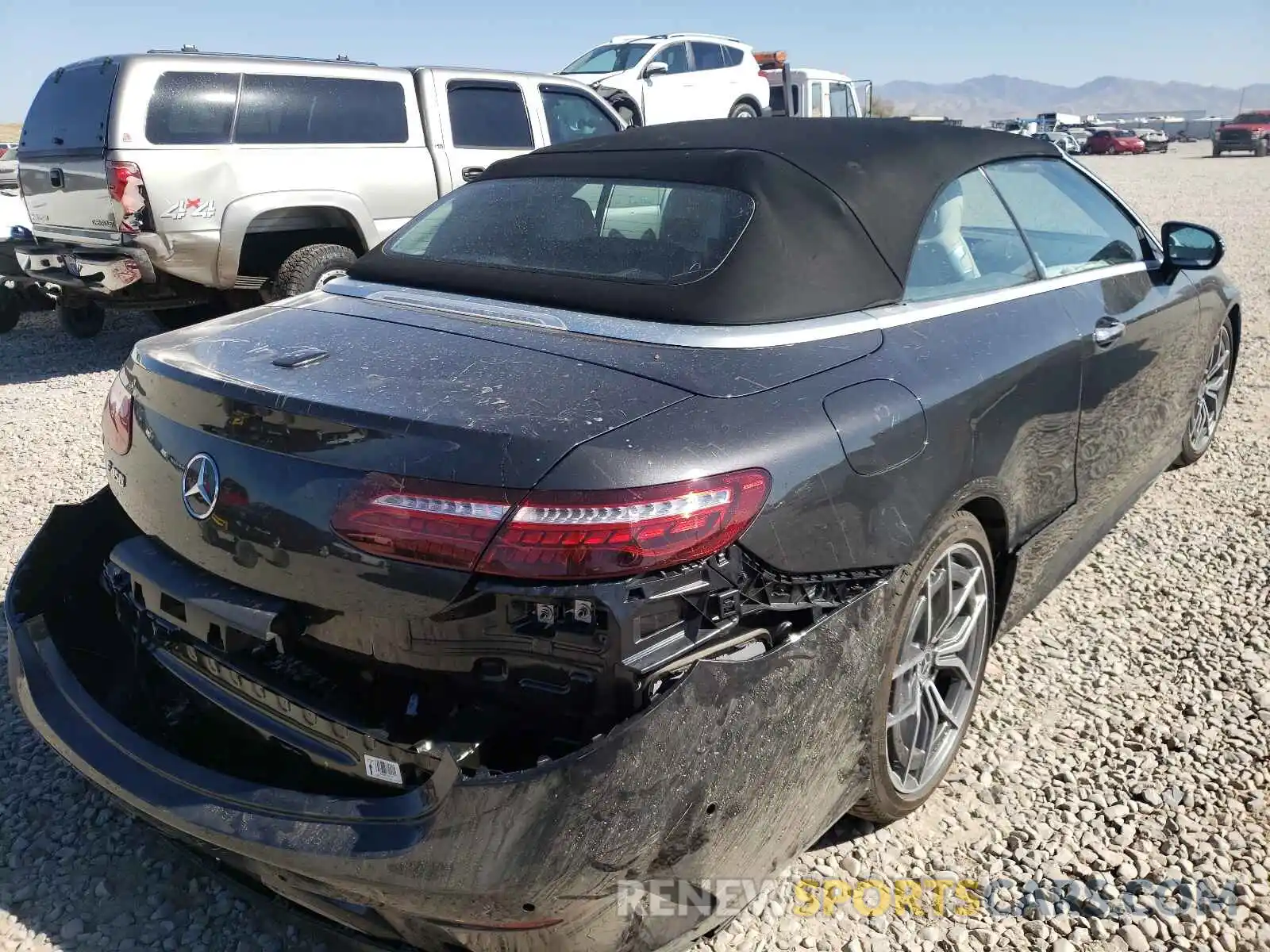 4 Photograph of a damaged car W1K1K5JB2MF155895 MERCEDES-BENZ E-CLASS 2021