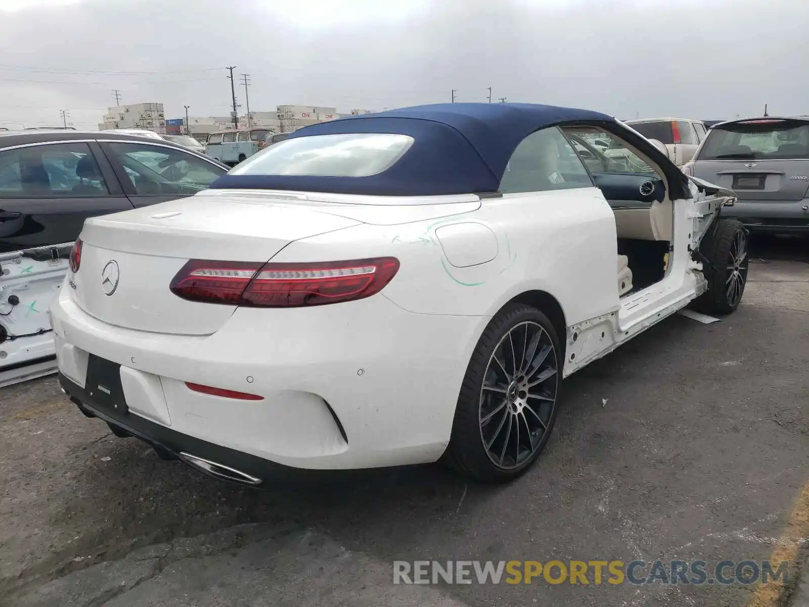 4 Photograph of a damaged car W1K1K5JBXMF165445 MERCEDES-BENZ E-CLASS 2021