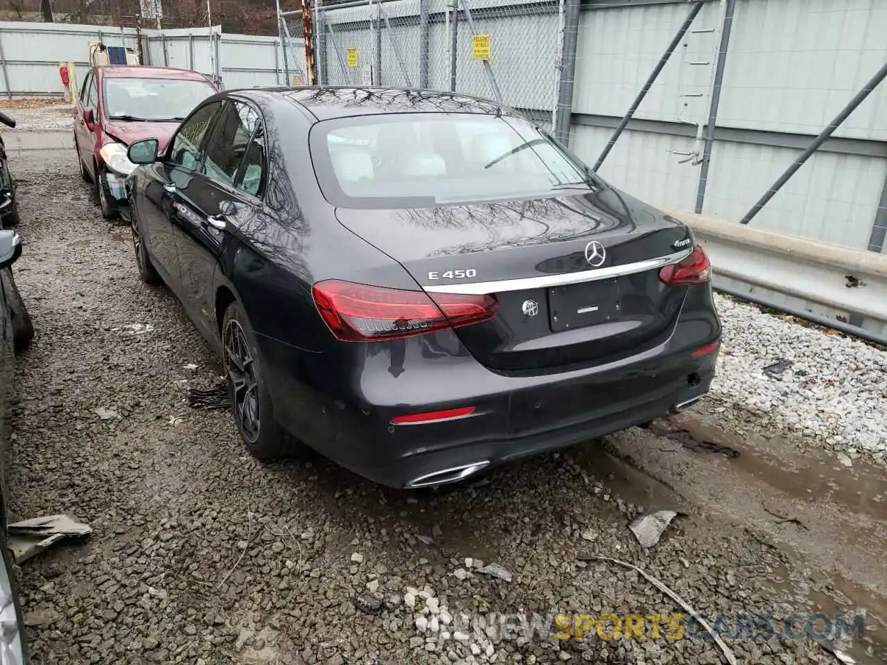 3 Photograph of a damaged car W1KZF5KB2MA966583 MERCEDES-BENZ E-CLASS 2021