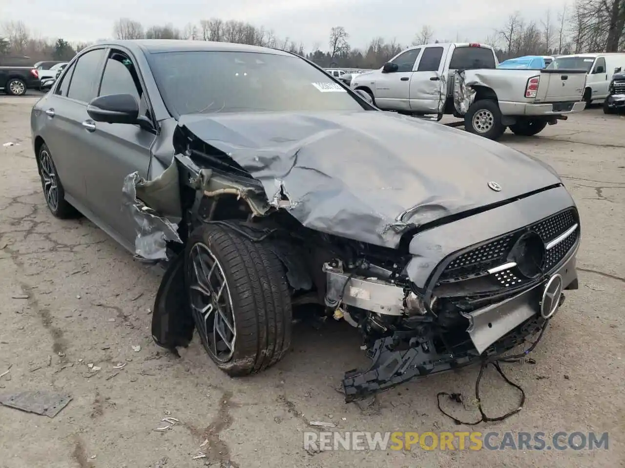 1 Photograph of a damaged car W1KZF5KB4MA885679 MERCEDES-BENZ E-CLASS 2021