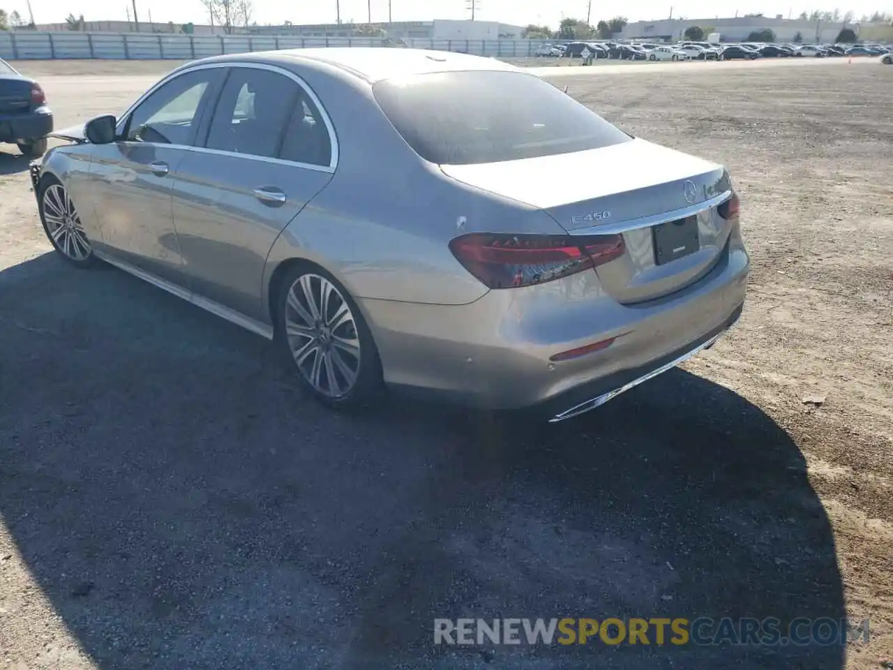 3 Photograph of a damaged car W1KZF5KB4MA962373 MERCEDES-BENZ E-CLASS 2021