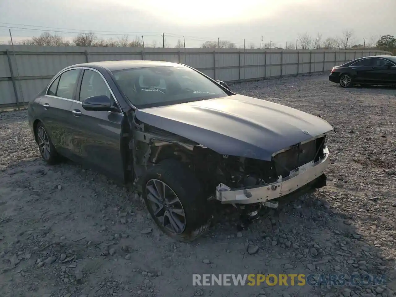 1 Photograph of a damaged car W1KZF5KB4MA965306 MERCEDES-BENZ E-CLASS 2021