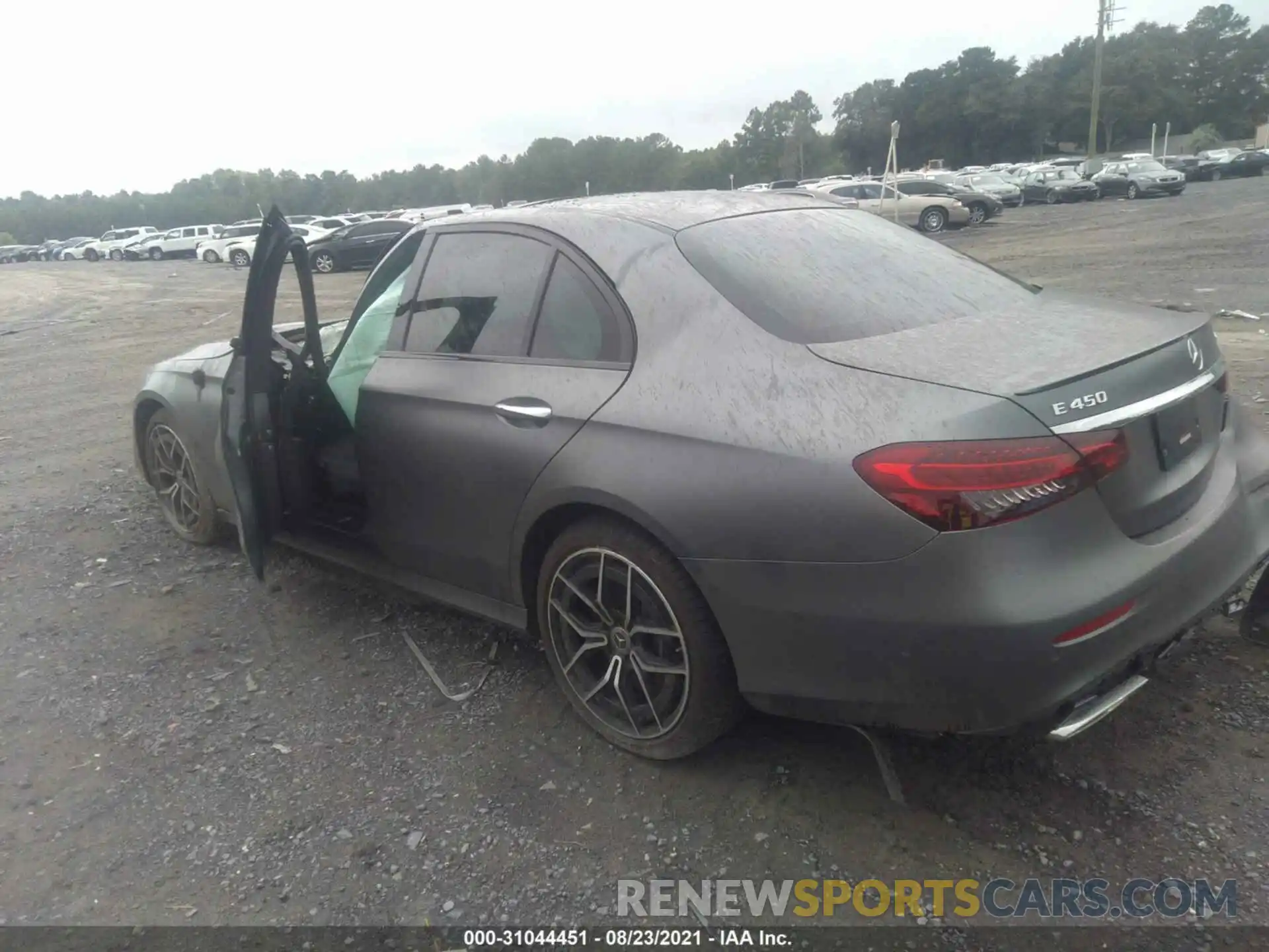 3 Photograph of a damaged car W1KZF5KB5MA982518 MERCEDES-BENZ E-CLASS 2021