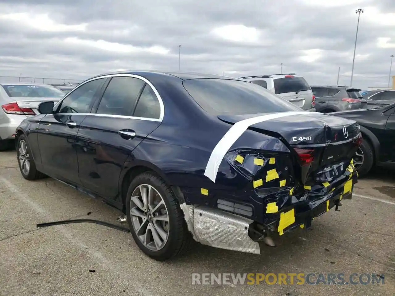 3 Photograph of a damaged car W1KZF5KB6MA927799 MERCEDES-BENZ E-CLASS 2021