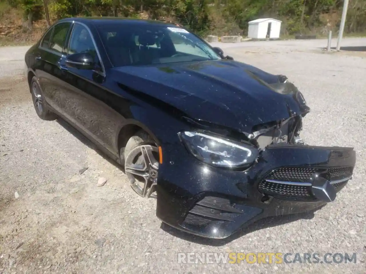 1 Photograph of a damaged car W1KZF5KB9MA886312 MERCEDES-BENZ E-CLASS 2021