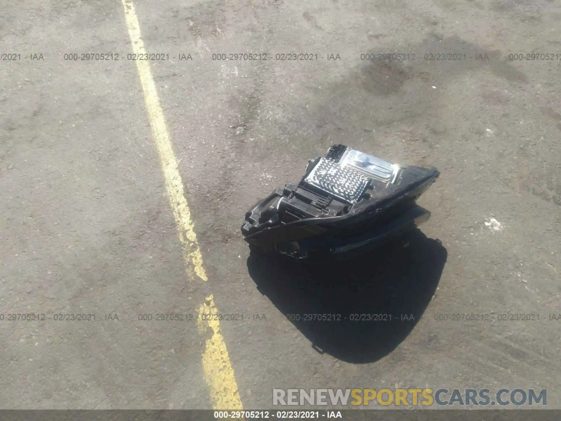11 Photograph of a damaged car W1KZF6BBXMA875972 MERCEDES-BENZ E-CLASS 2021