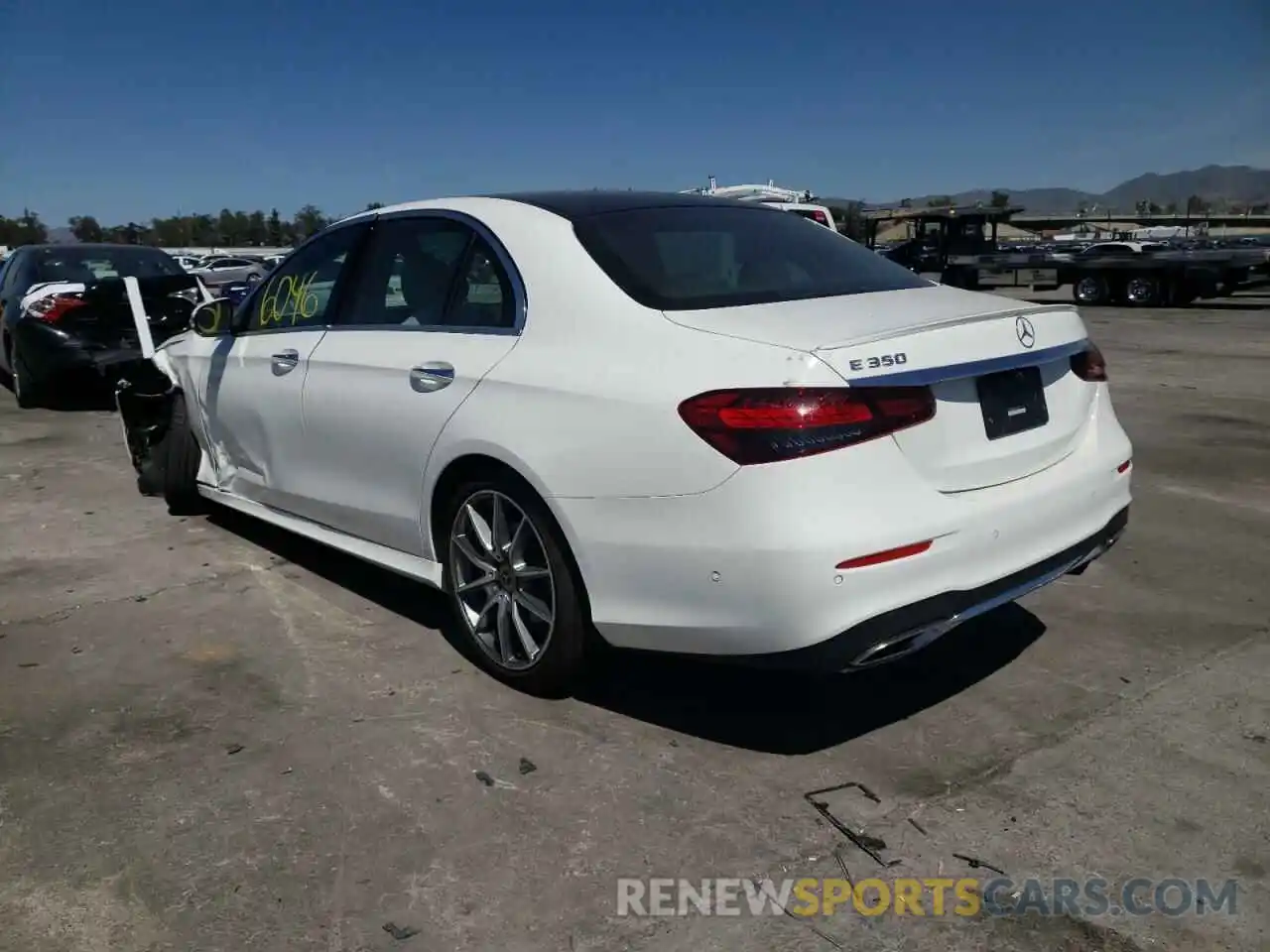 3 Photograph of a damaged car W1KZF8DB0MA892353 MERCEDES-BENZ E-CLASS 2021