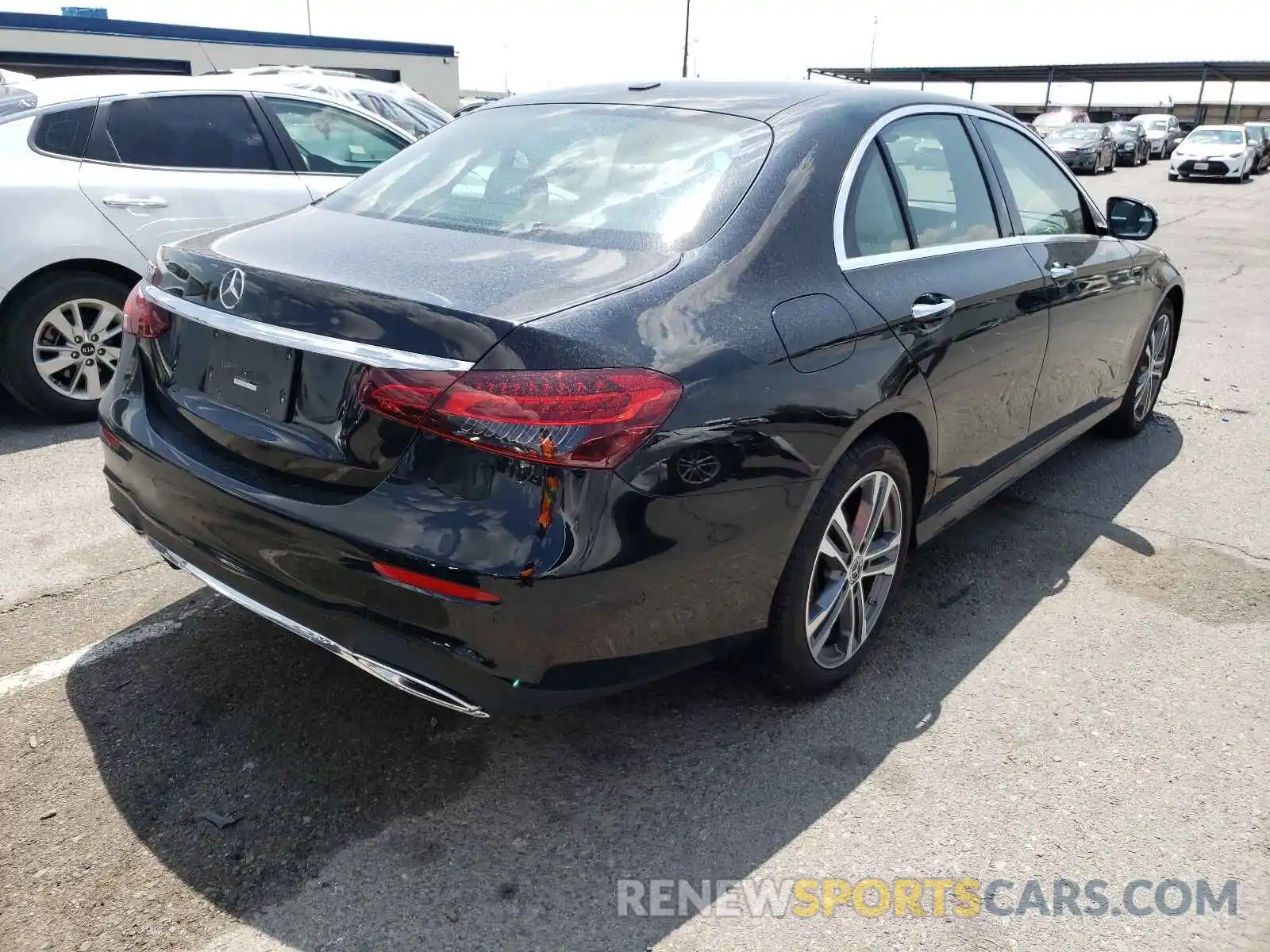 4 Photograph of a damaged car W1KZF8DB0MA911368 MERCEDES-BENZ E-CLASS 2021