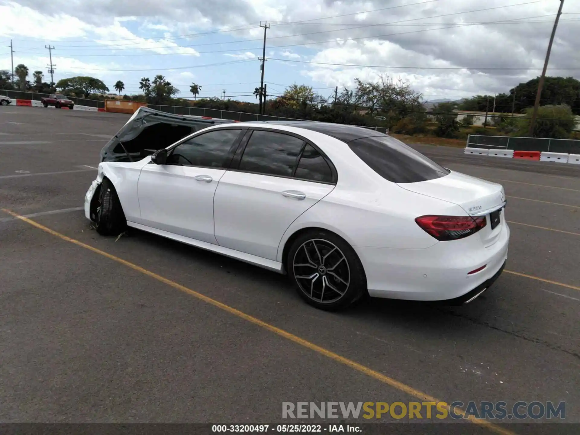 3 Photograph of a damaged car W1KZF8DB1MA893009 MERCEDES-BENZ E-CLASS 2021