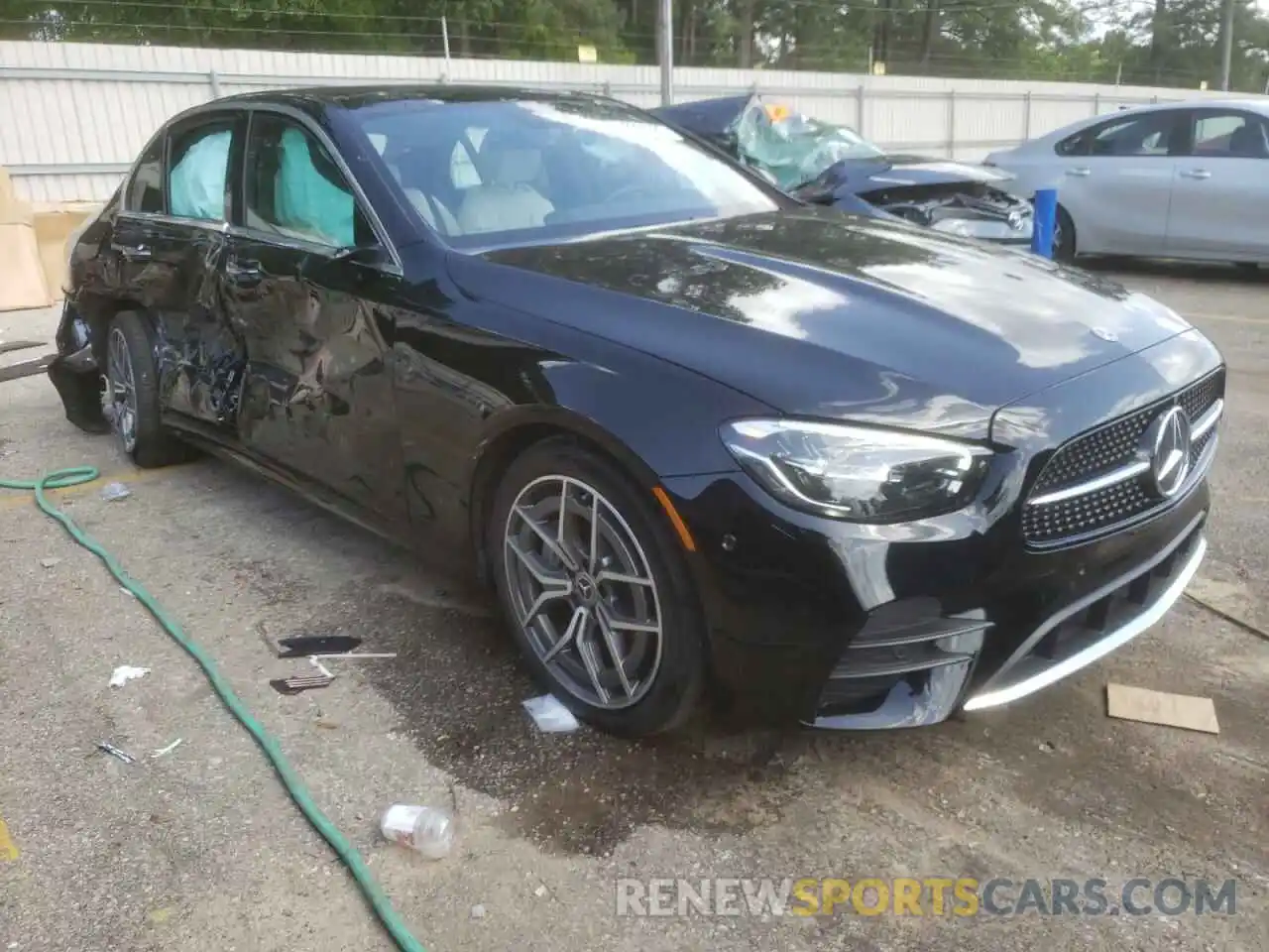 1 Photograph of a damaged car W1KZF8DB2MA970454 MERCEDES-BENZ E-CLASS 2021